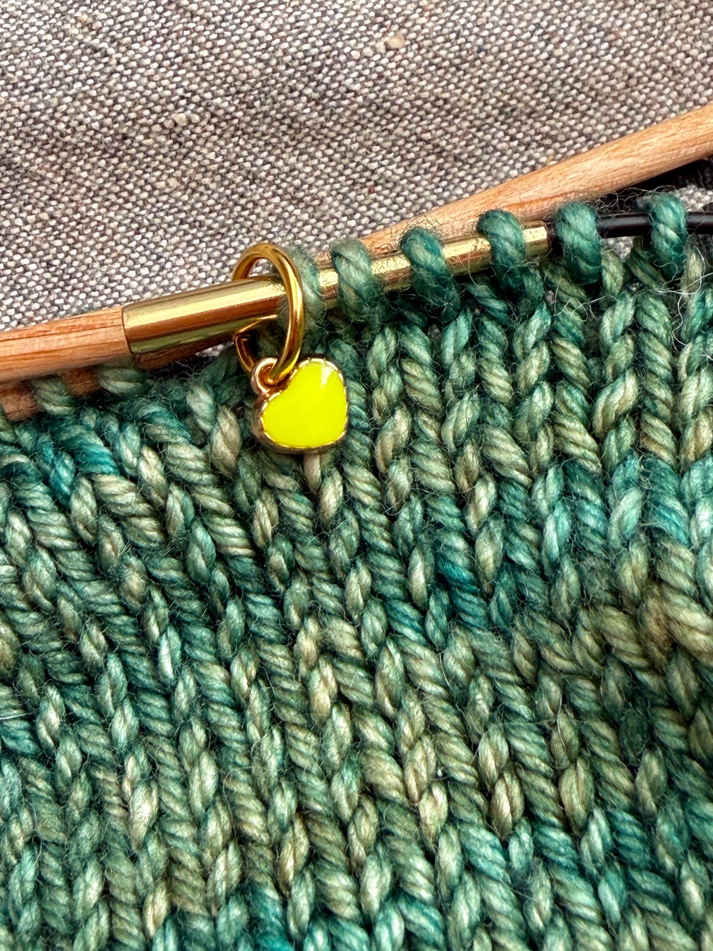 Neon Yellow Heart Stitch Markers, Snagfree Knitting Rings in Glass Bottle
