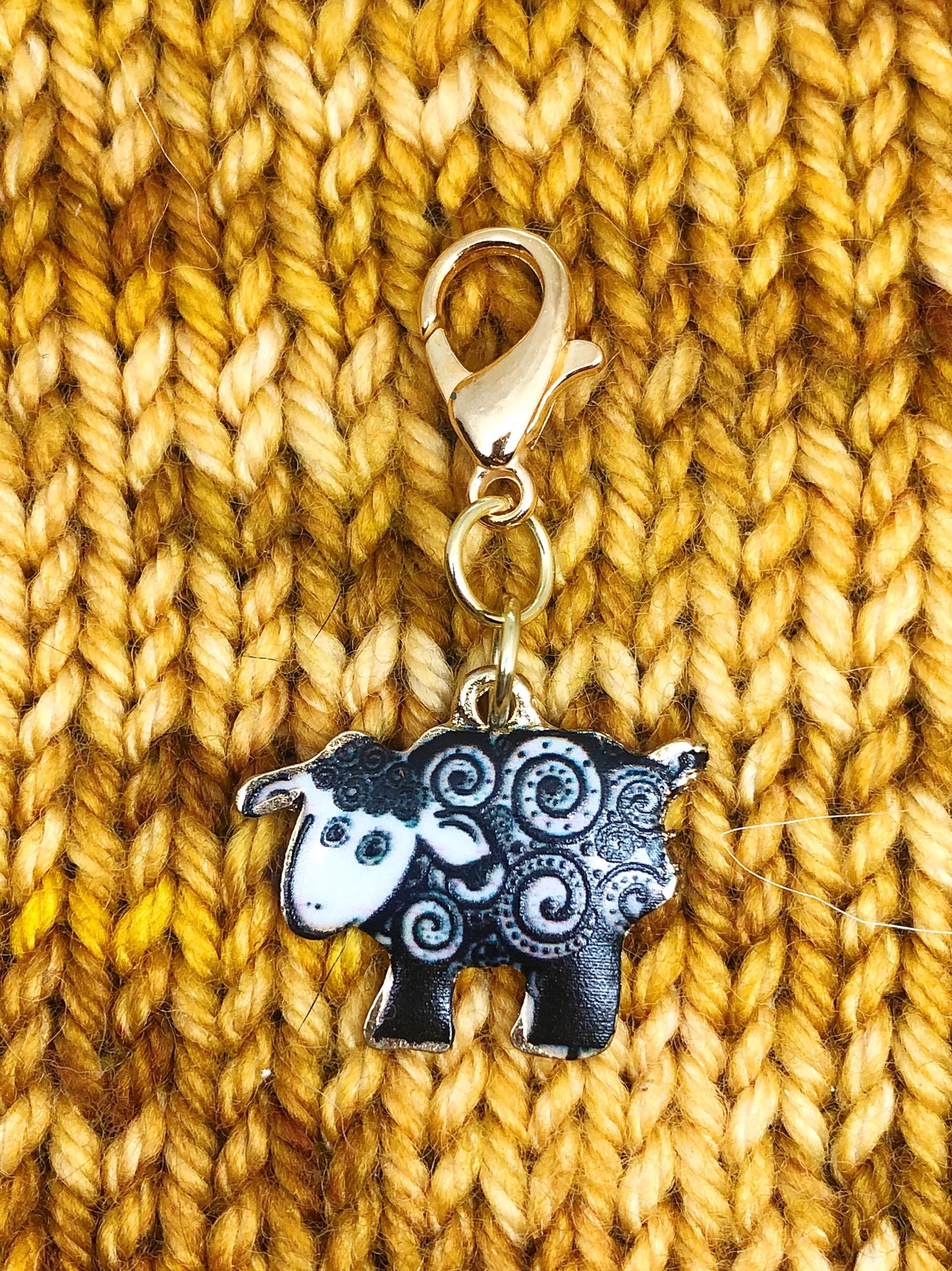 Black and White Sheep Progress Keeper, Knitting Crochet Zipper Pull