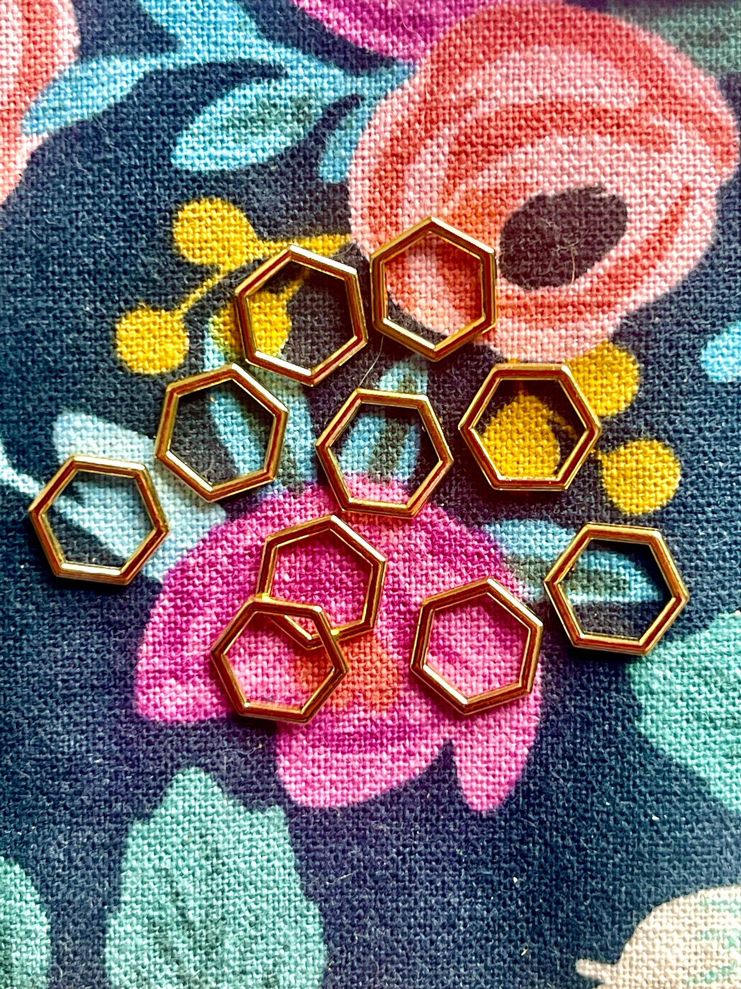 Gold Hexagon Stitch Markers, Snagfree Knitting Notions (Set of 10)