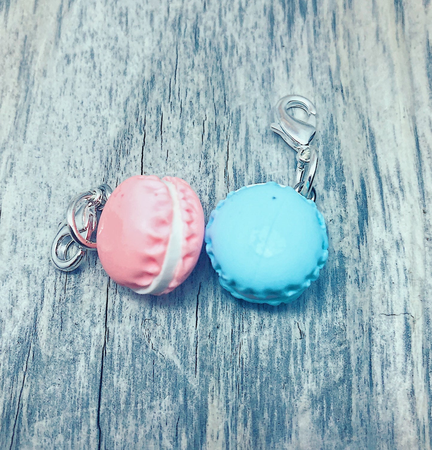 Macaroon Stitch Marker, Polymer Clay Knitting Crochet Accessory