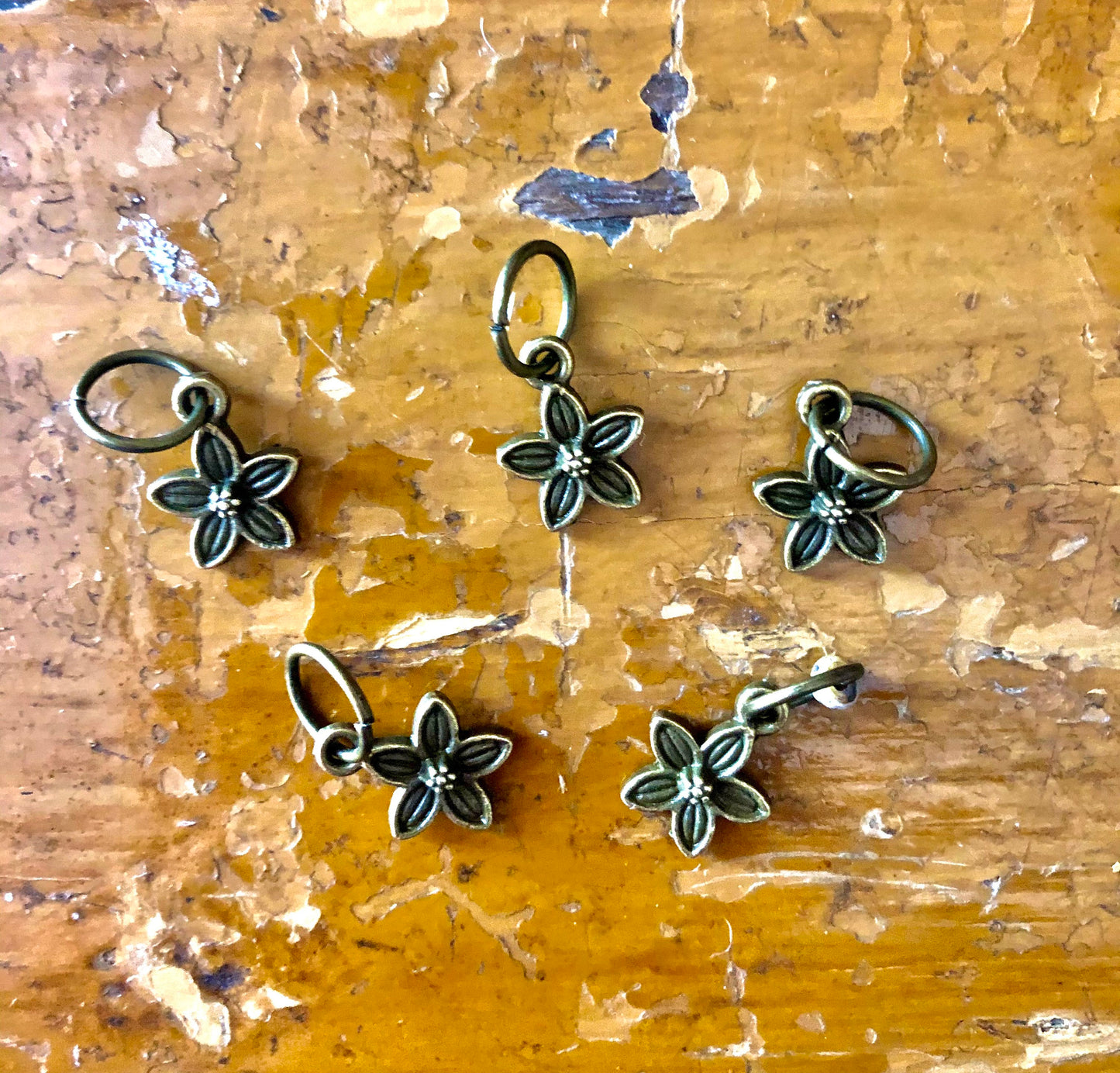 Bronze Flower Stitch Markers, Snag Free Knit Accessories, Set of 6