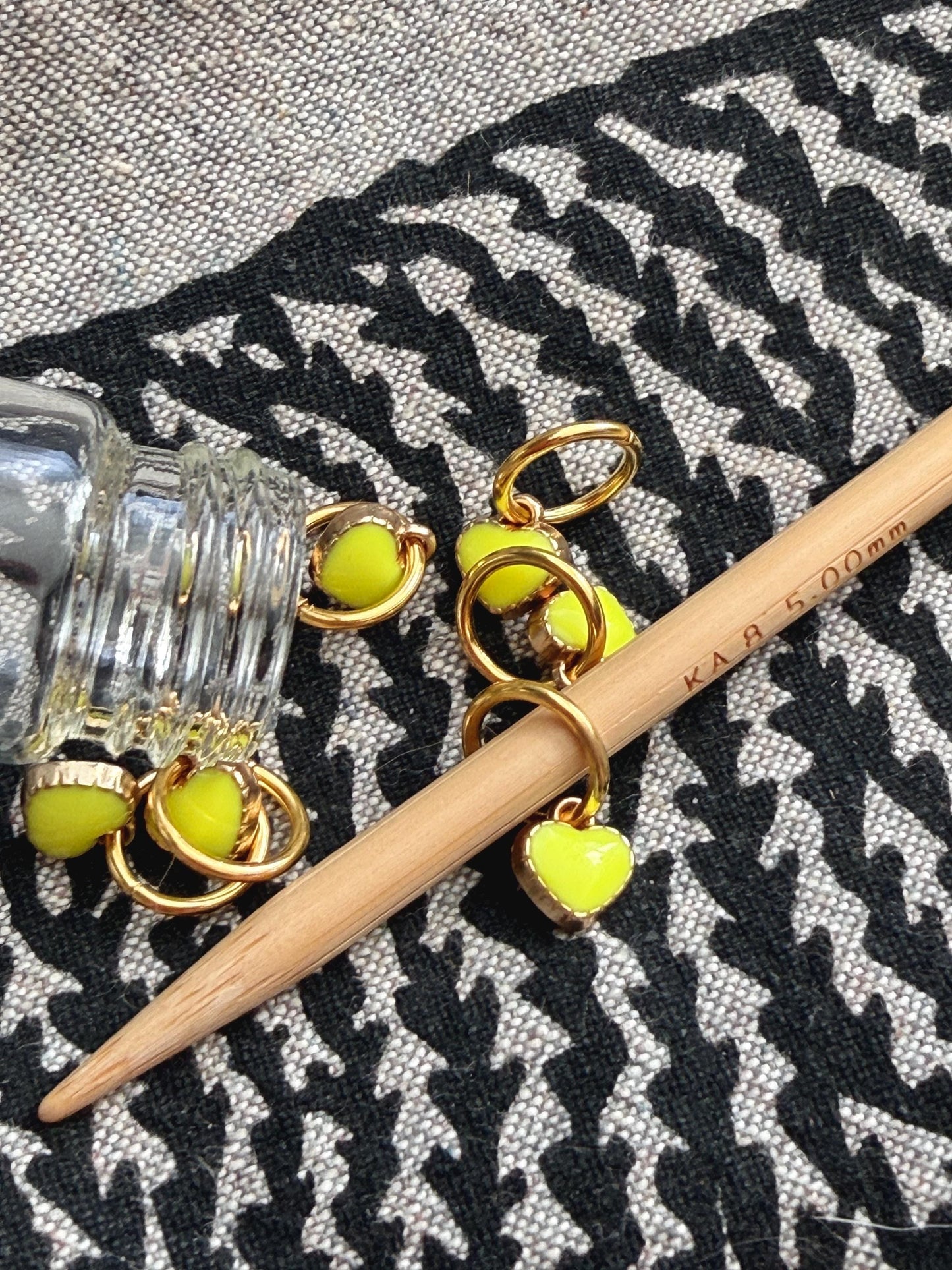 Neon Yellow Heart Stitch Markers, Snagfree Knitting Rings in Glass Bottle