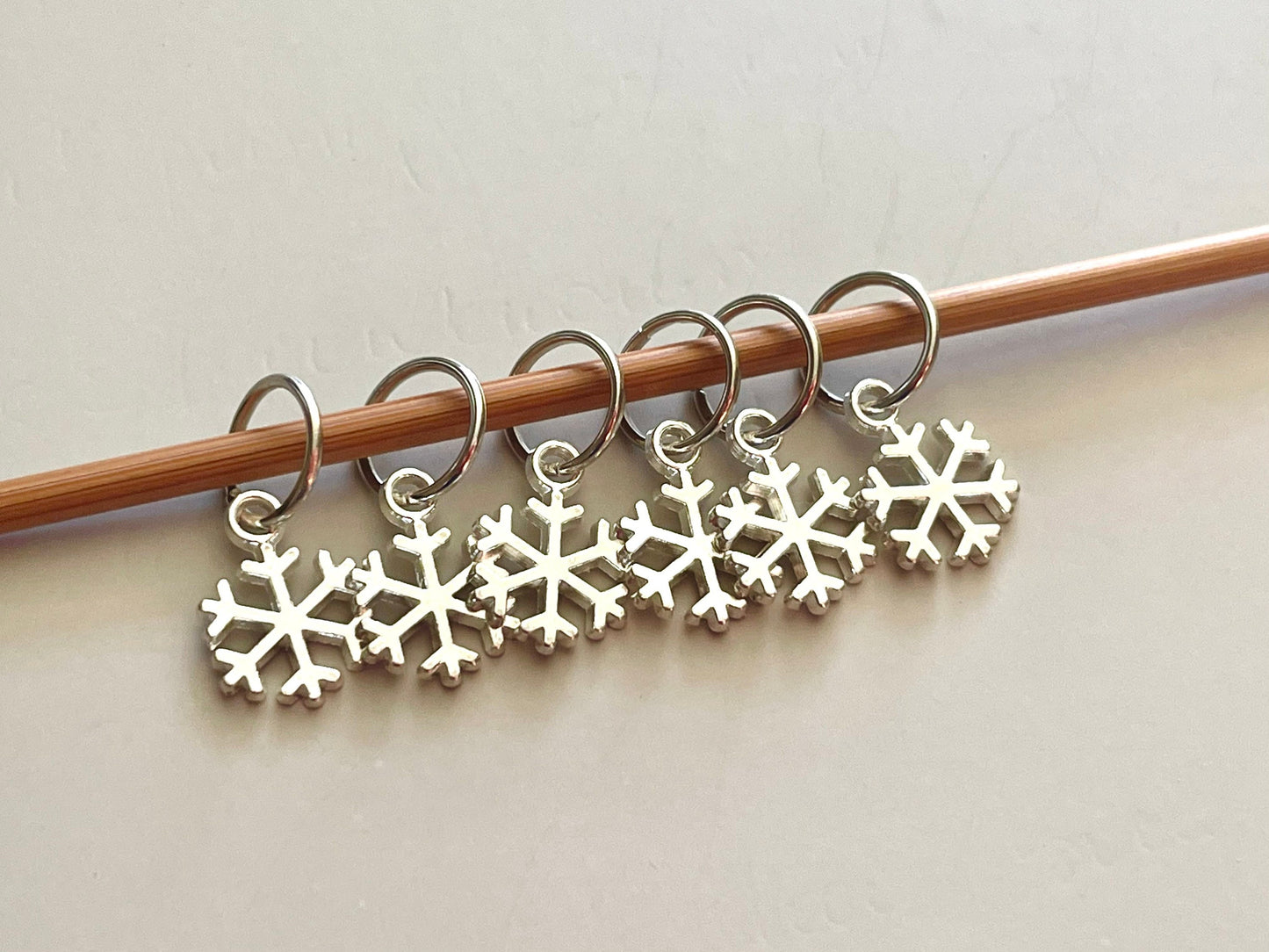 Snowflake Christmas Stitch Markers, Winter Knitting Progress Keepers