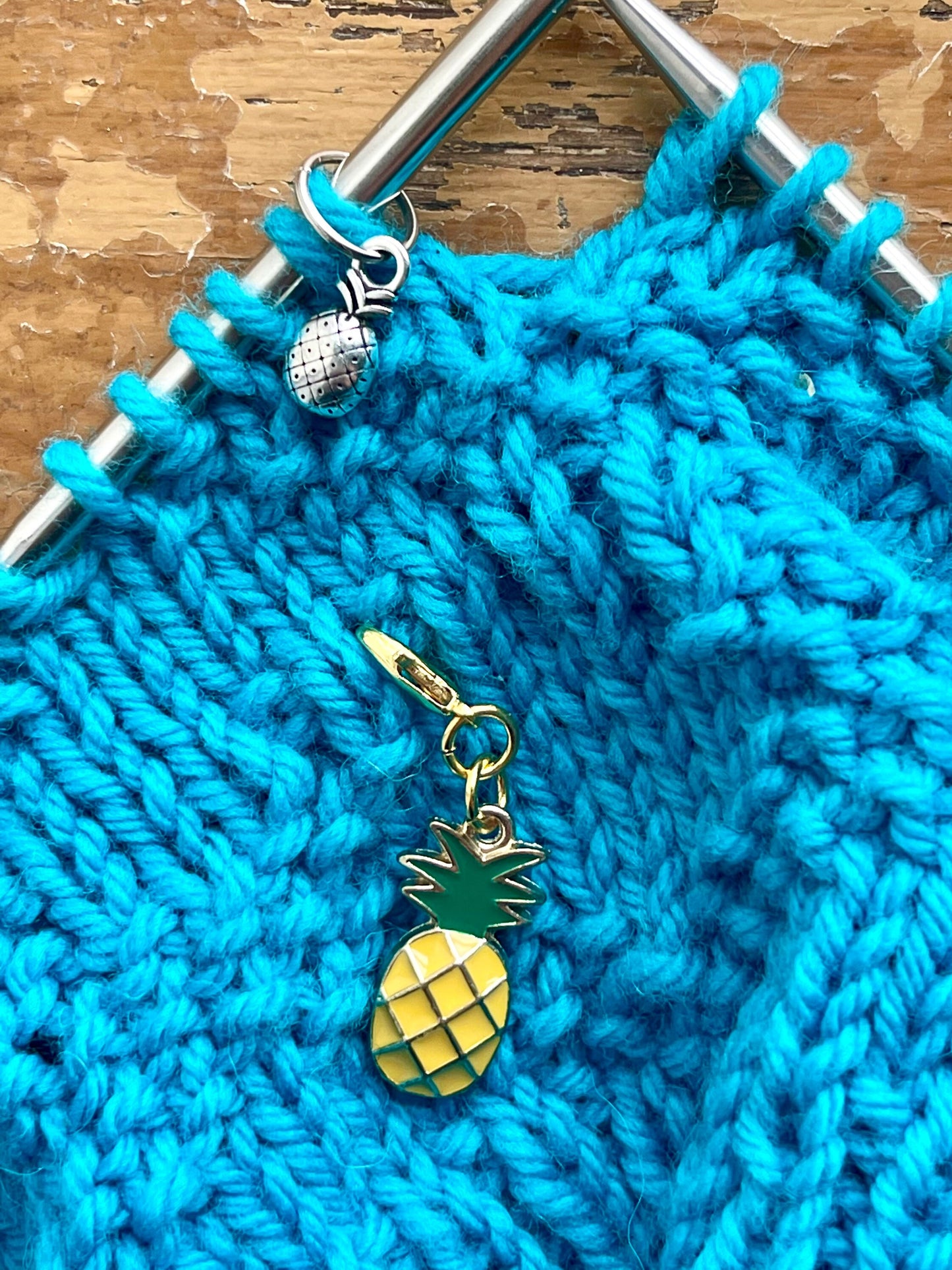 Pineapple Stitch Marker Set, Snag-Free Knitting Notions