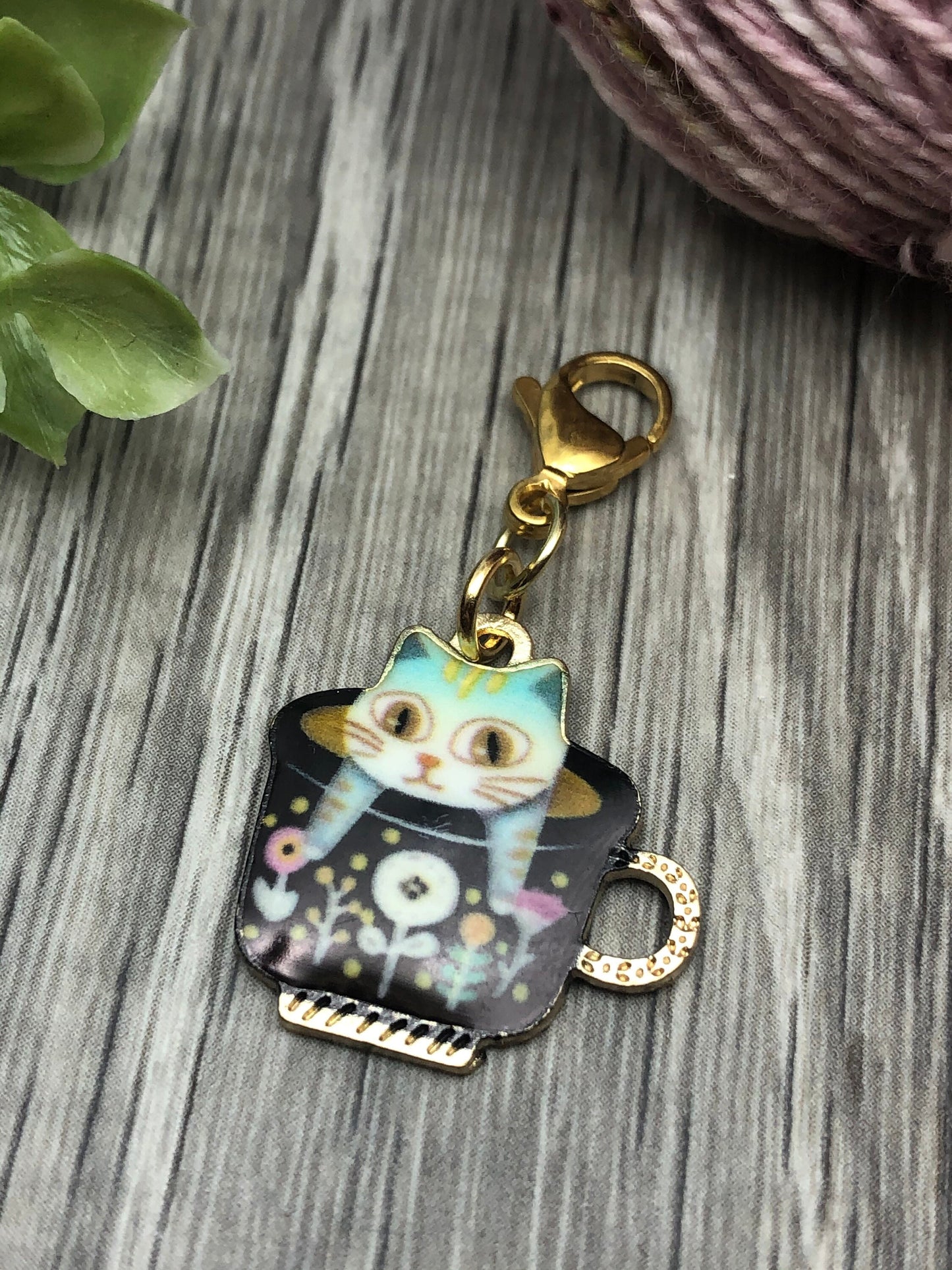 Cat in Teacup Progress Keeper, Knitting Crochet Stitch Marker