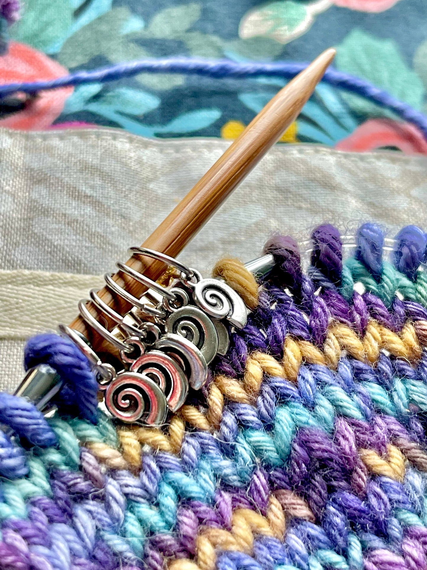 Silver Snails Stitch Markers, Knitting Progress Keepers, Knit Notions