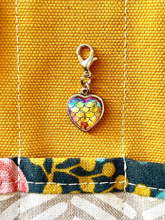 Mermaid Scales Heart Progress Keeper, Knitting Crochet Zipper Pull
