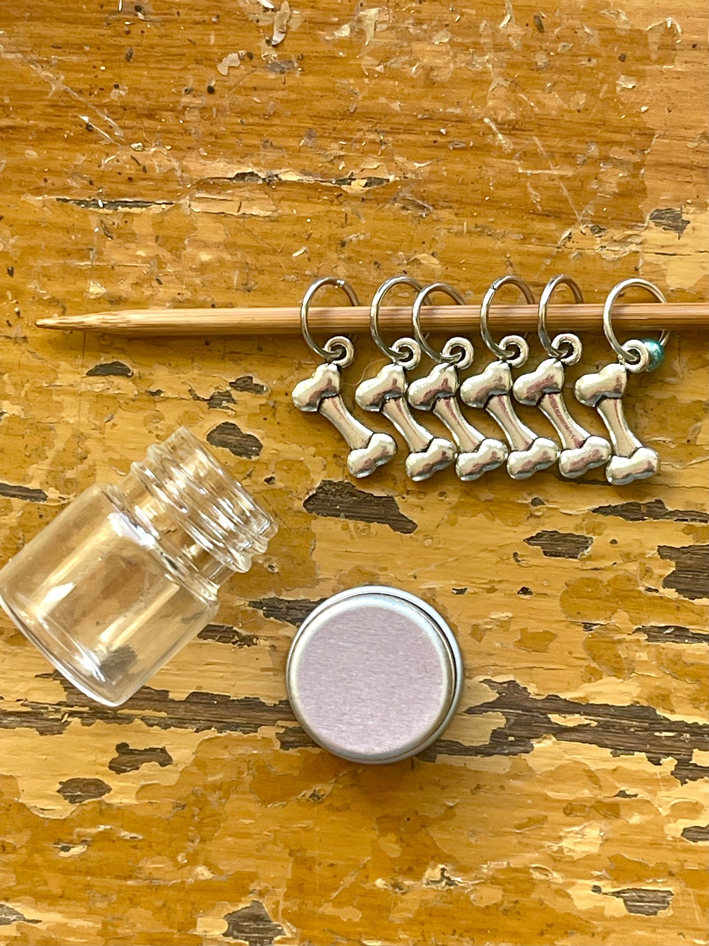 Silver Dog Bone Stitch Markers, Snagless Knit Notions, Set of 6
