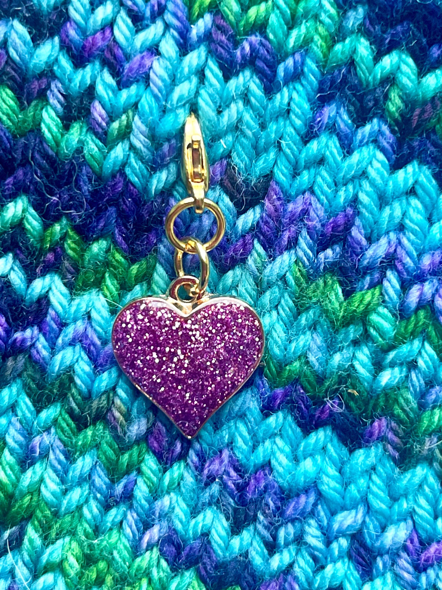 Pink Glitter Heart Zipper Pull, Knitting Progress Keeper