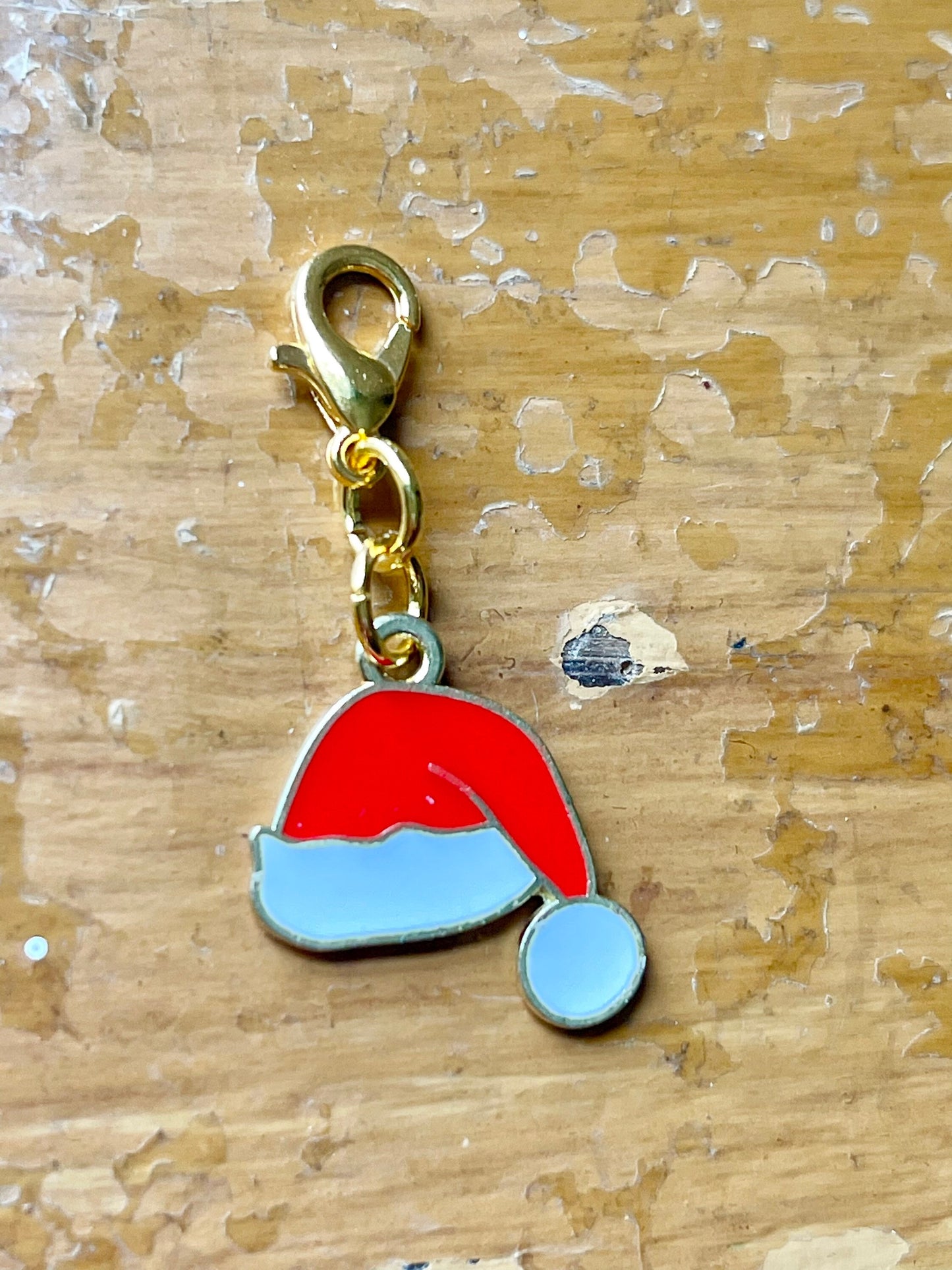 Santa Hat Zipper Pull, Christmas Stitch Marker, Project Bag Charm