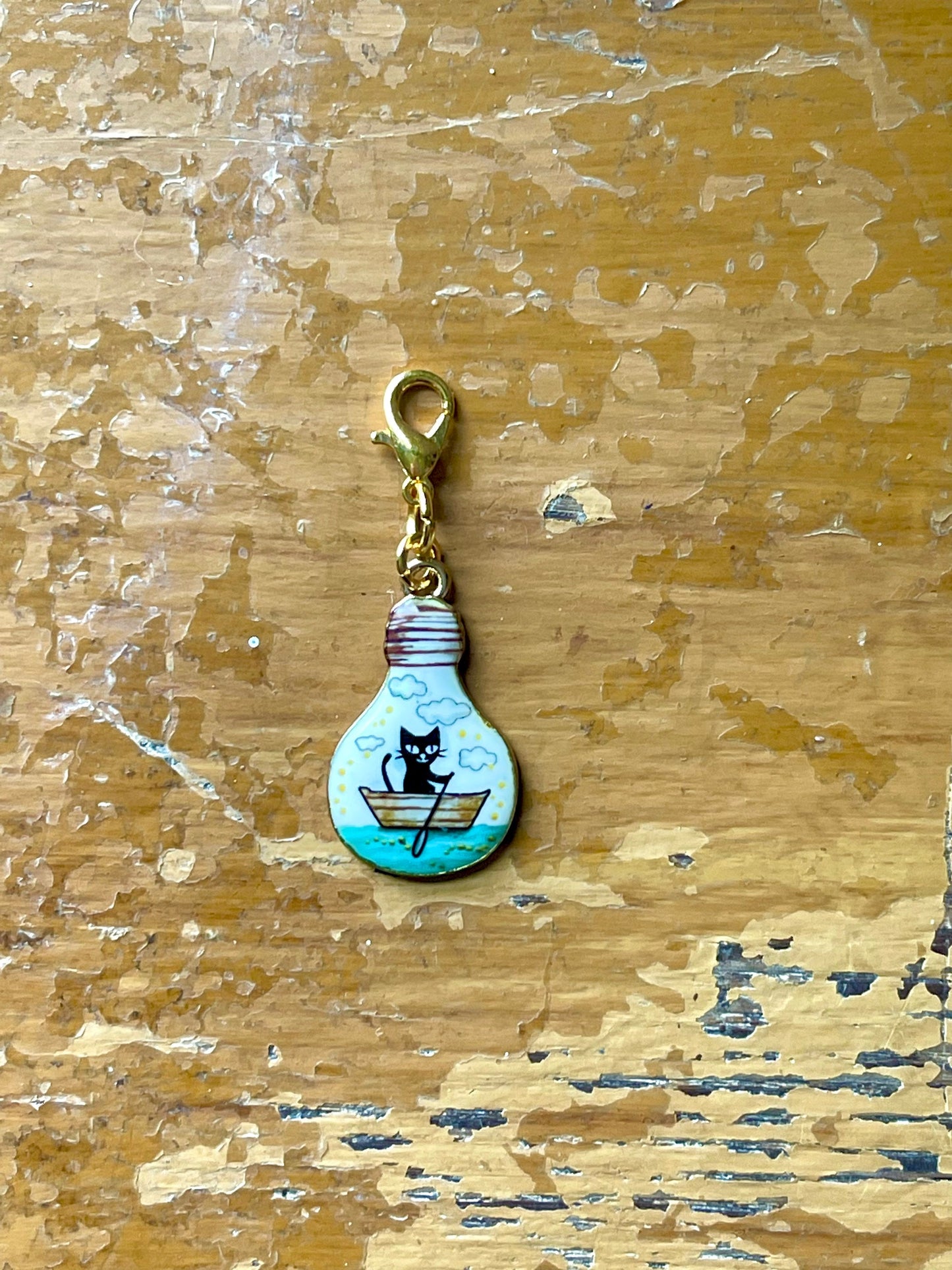 Cat on Row Boat Zipper Pull, Stitch Marker