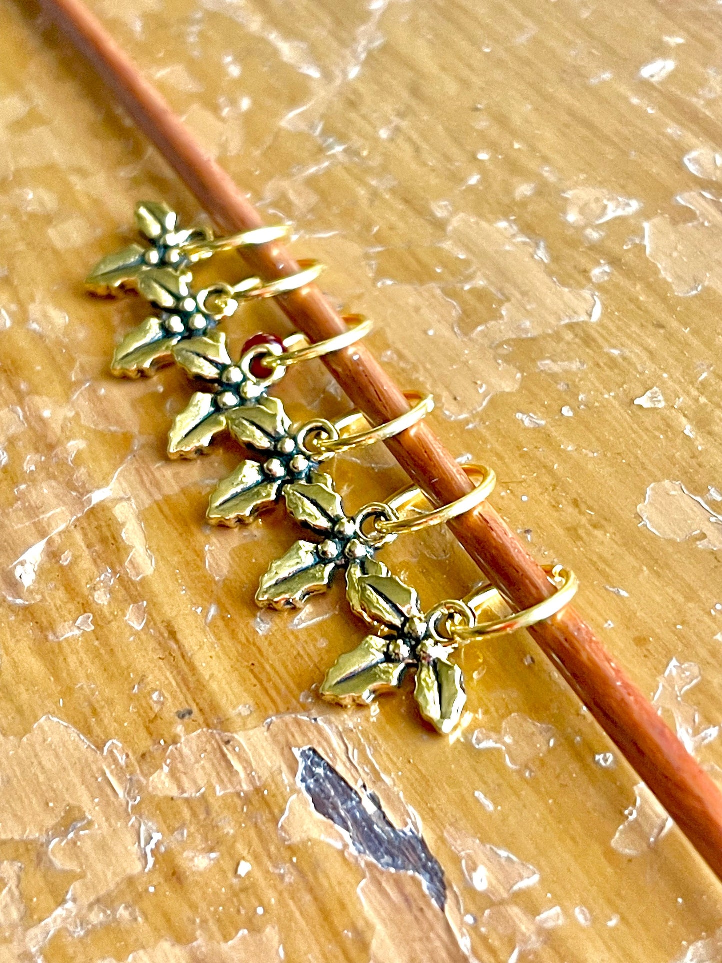 Gold Holly Leaf Knitting Stitch Markers, Christmas Knits, Set of 6