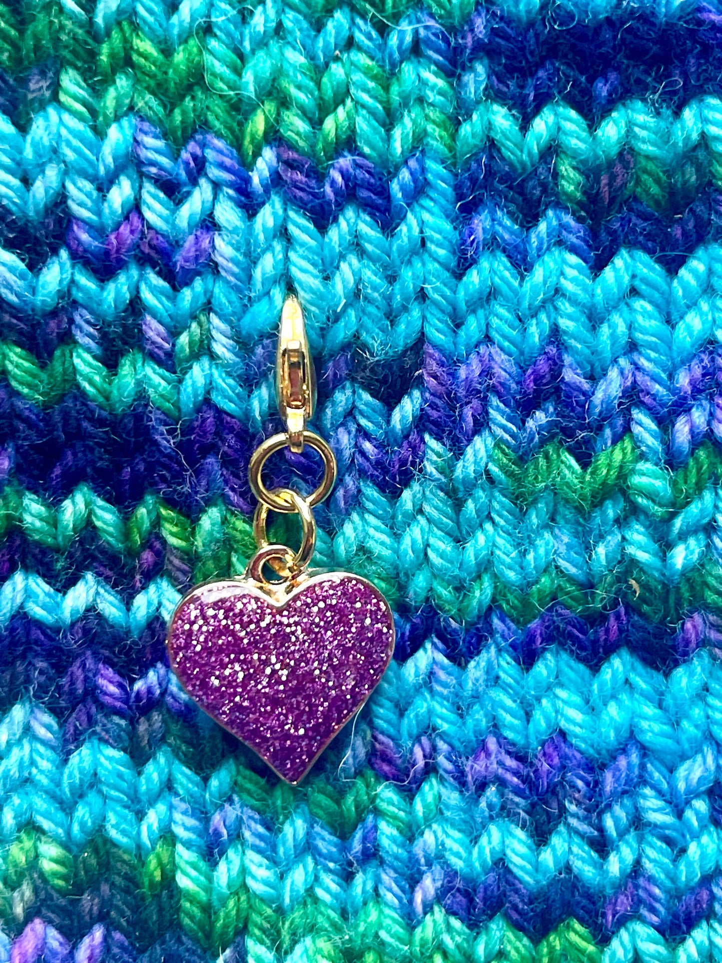 Pink Glitter Heart Zipper Pull, Knitting Progress Keeper
