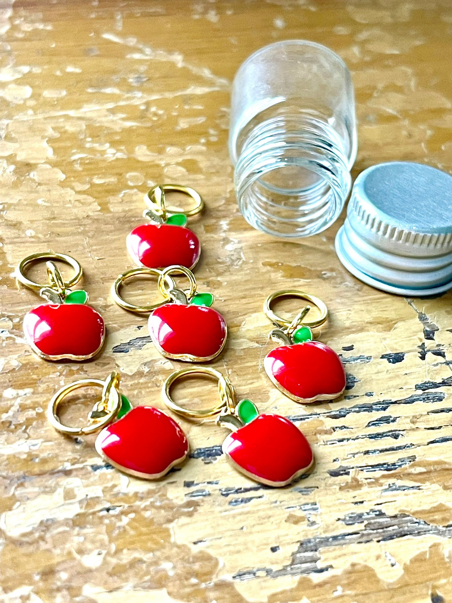 Apple Stitch Markers, Fun Knitting Notions, Progress Keepers