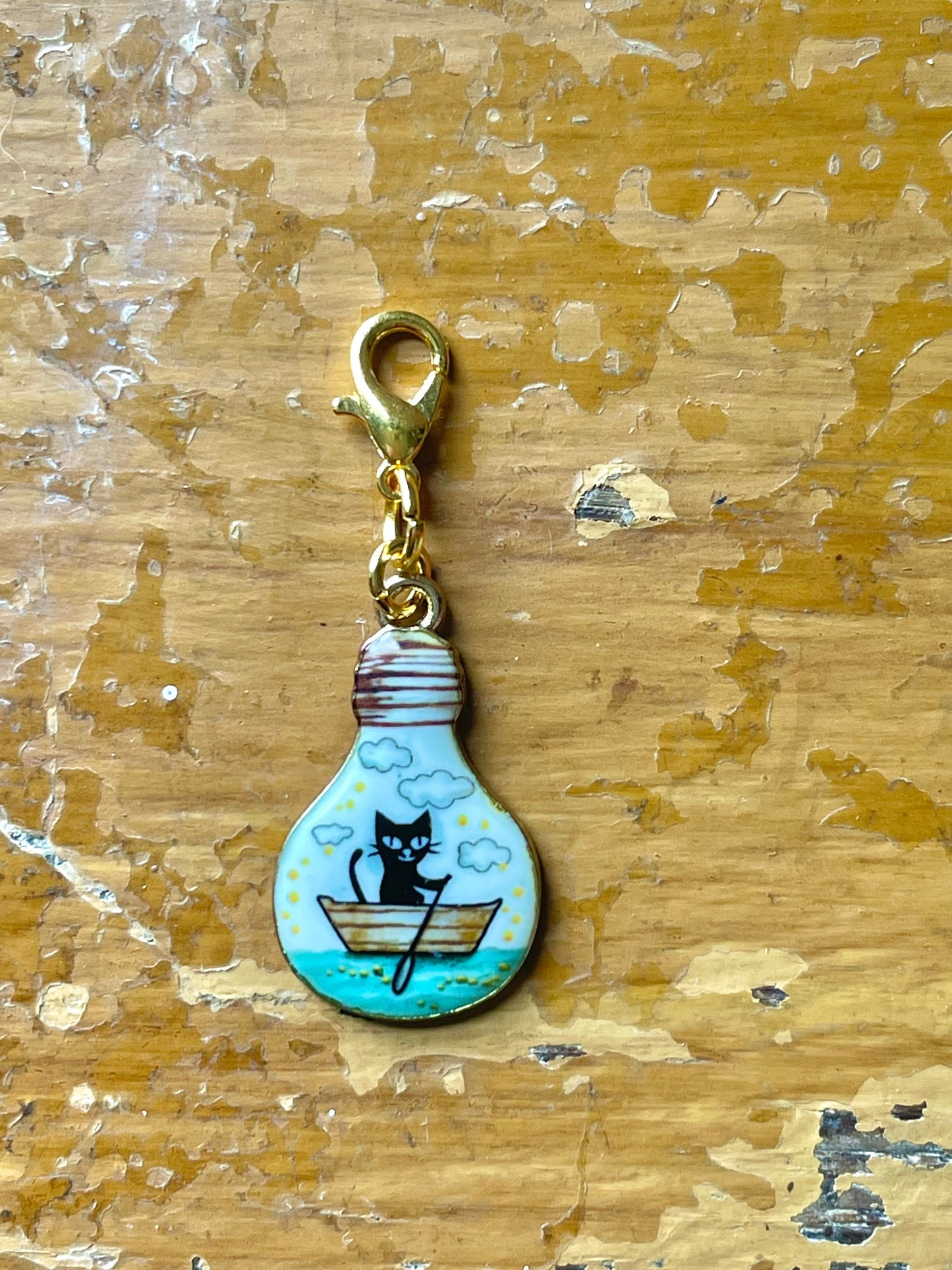 Cat on Row Boat Zipper Pull, Stitch Marker