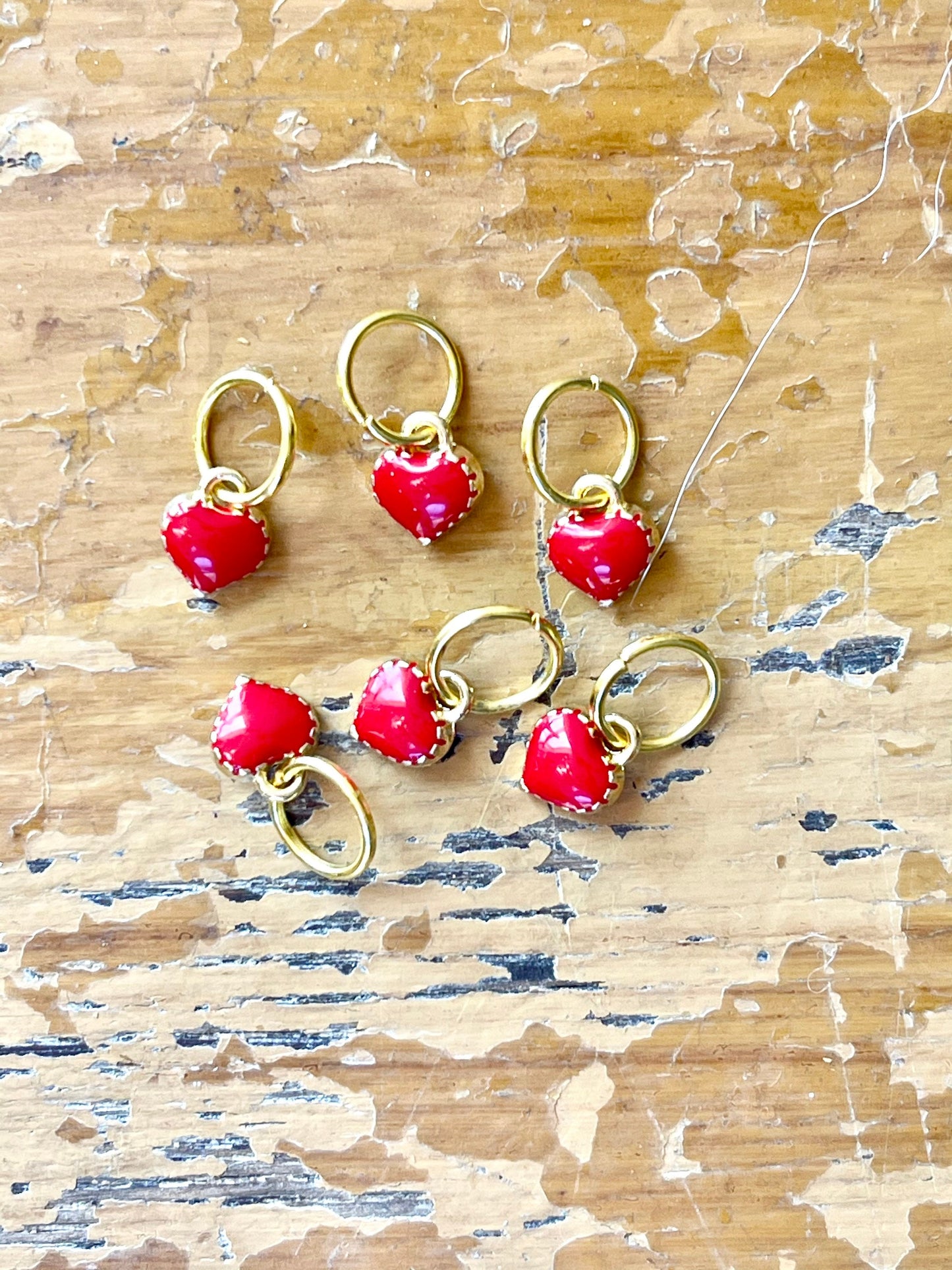 Red Heart Stitch Markers, Snagfree Knitting Rings in Glass Bottle