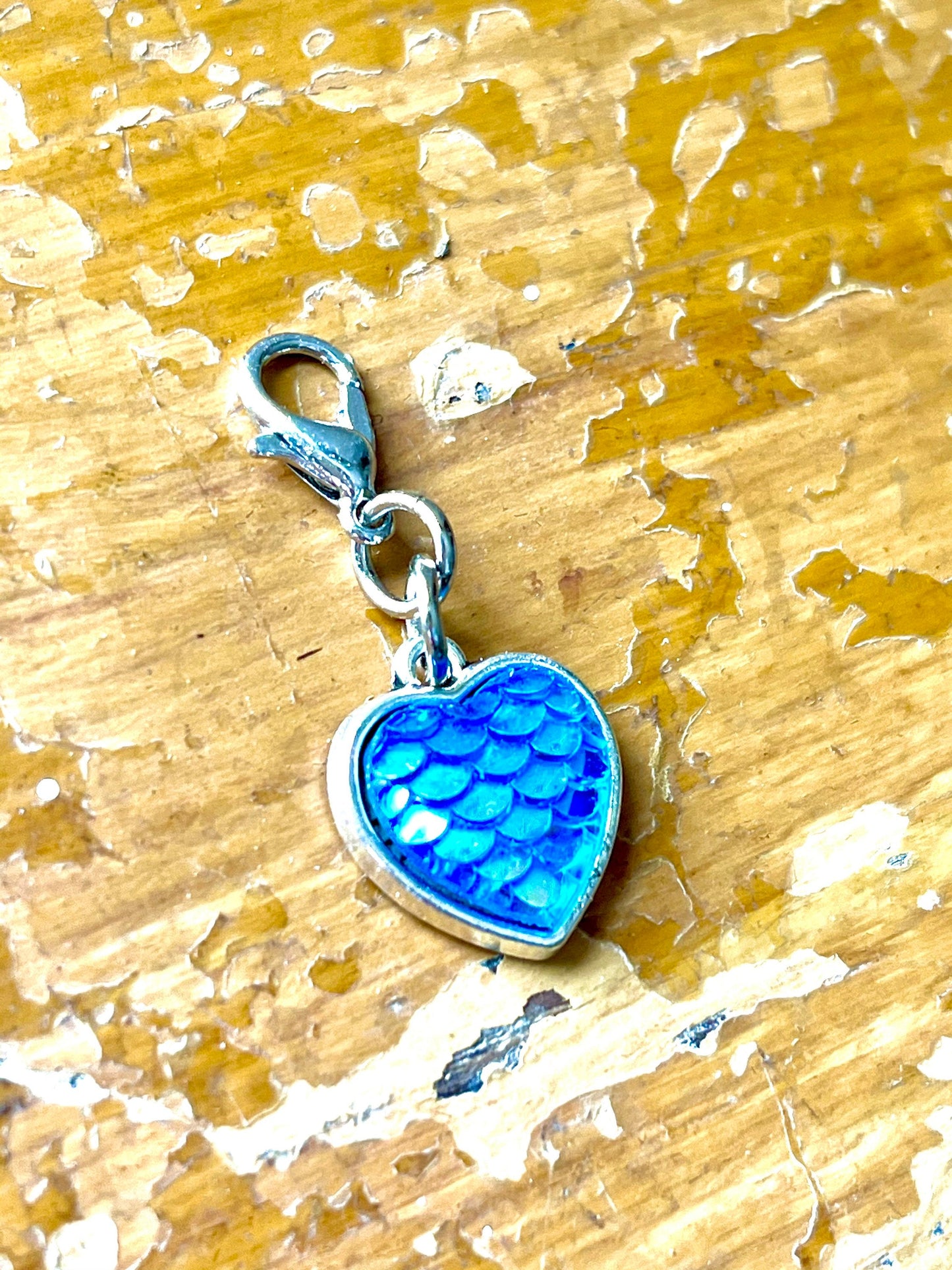Mermaid Scales Heart Progress Keeper, Knitting Crochet Charm