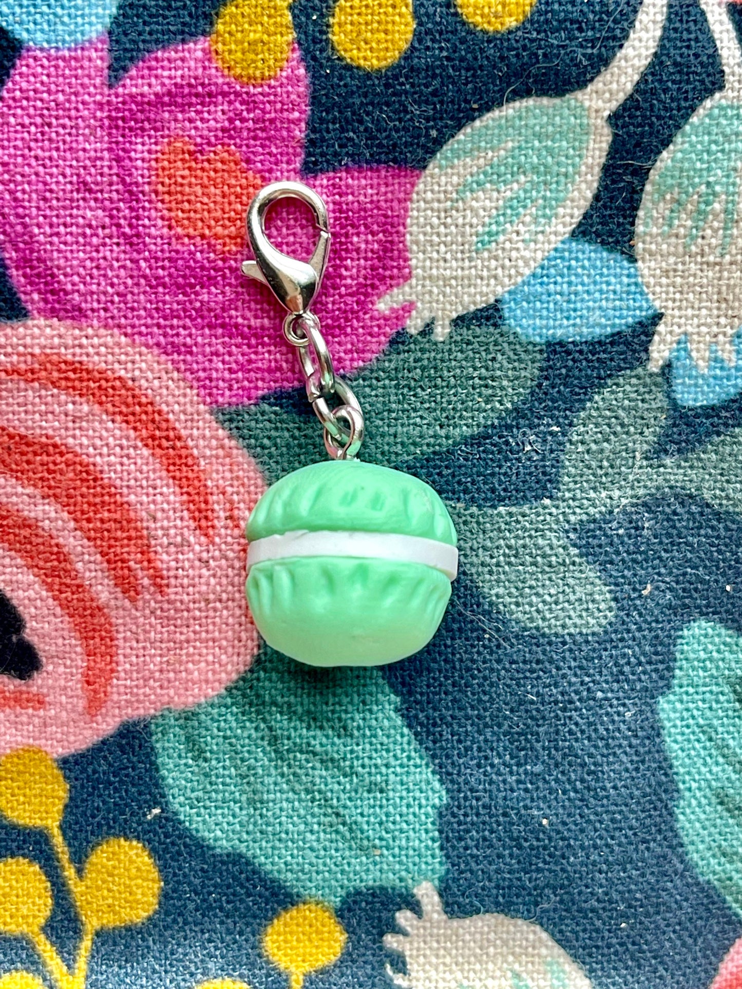 Macaroon Stitch Marker, Polymer Clay Knitting Crochet Accessory