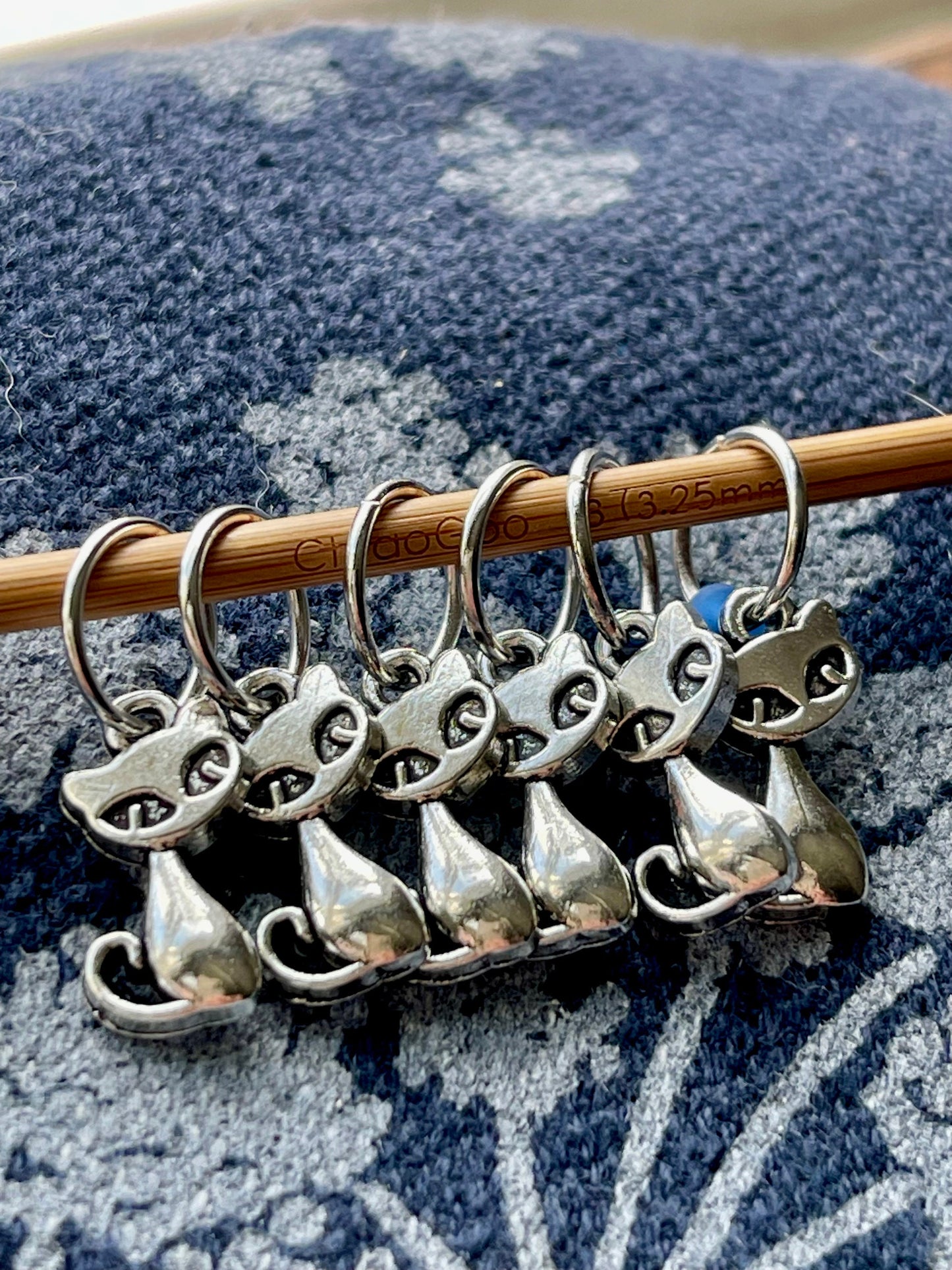Silver Cat Snagfree Stitch Markers, Knitting Accessories, Yarn Jewelry