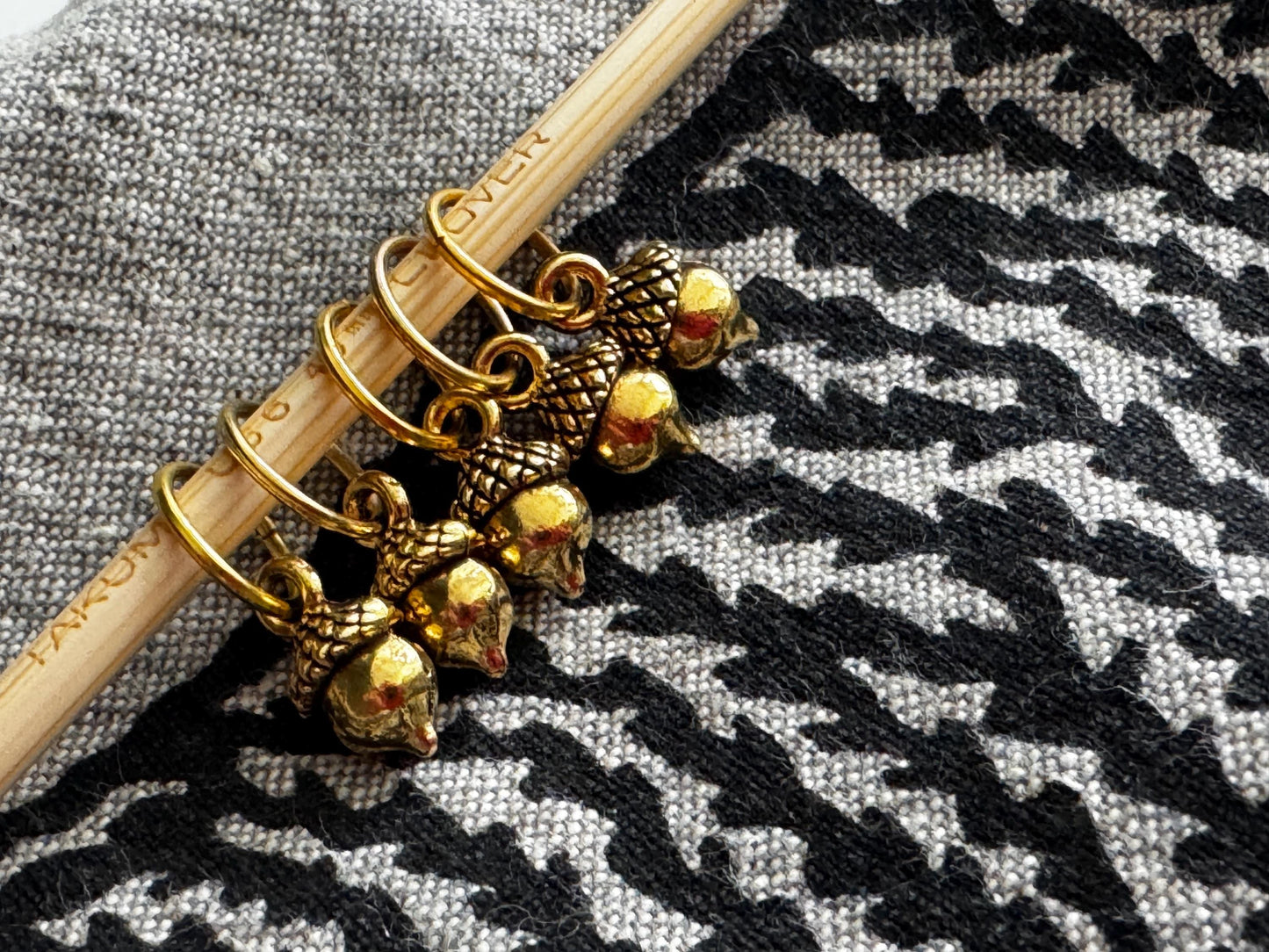 Gold Acorn Snag Free Stitch Markers, Knitting Notions