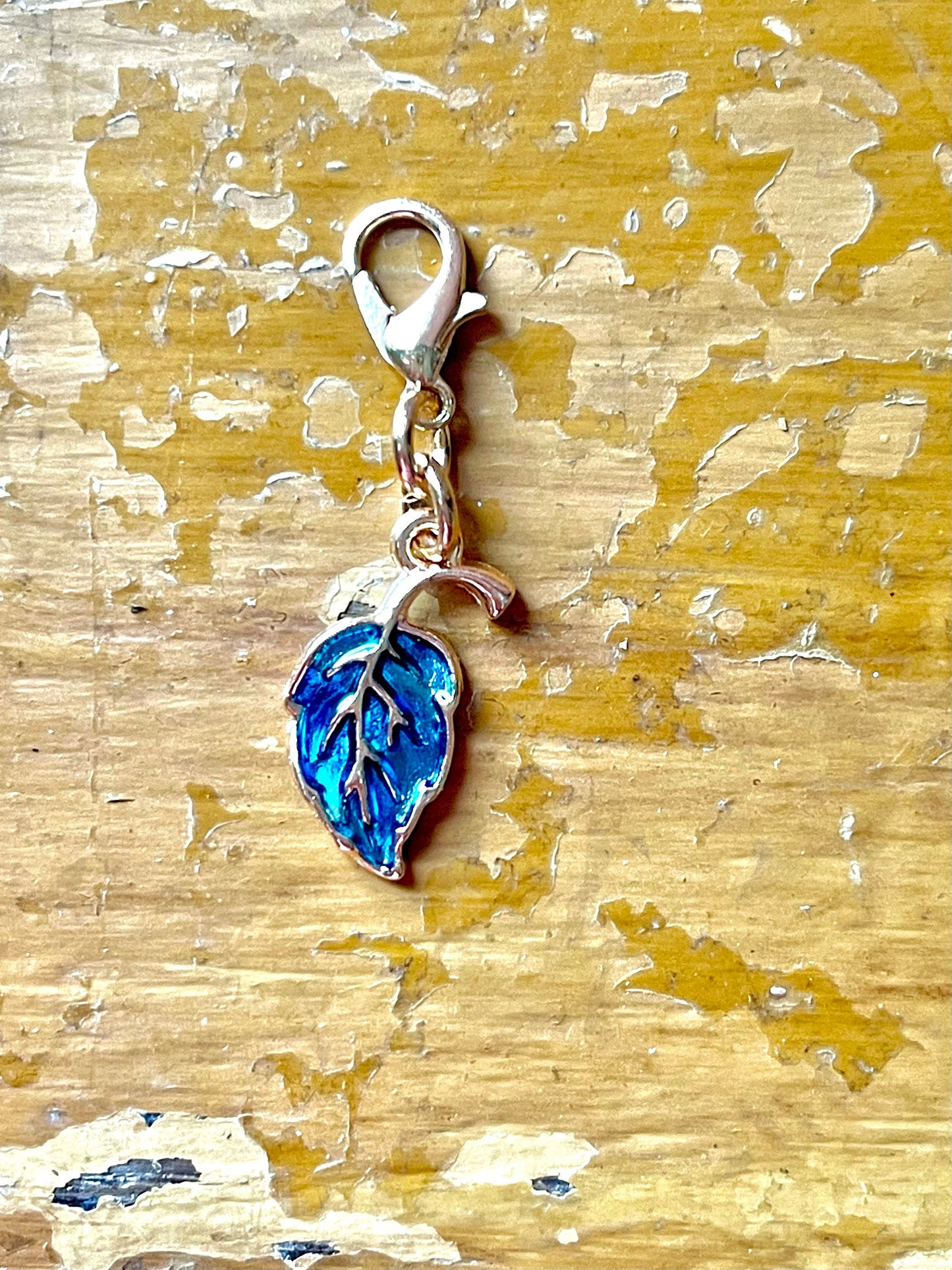 Blue Leaf Progress Marker, Gold Clasp, Knitting Crochet Gift