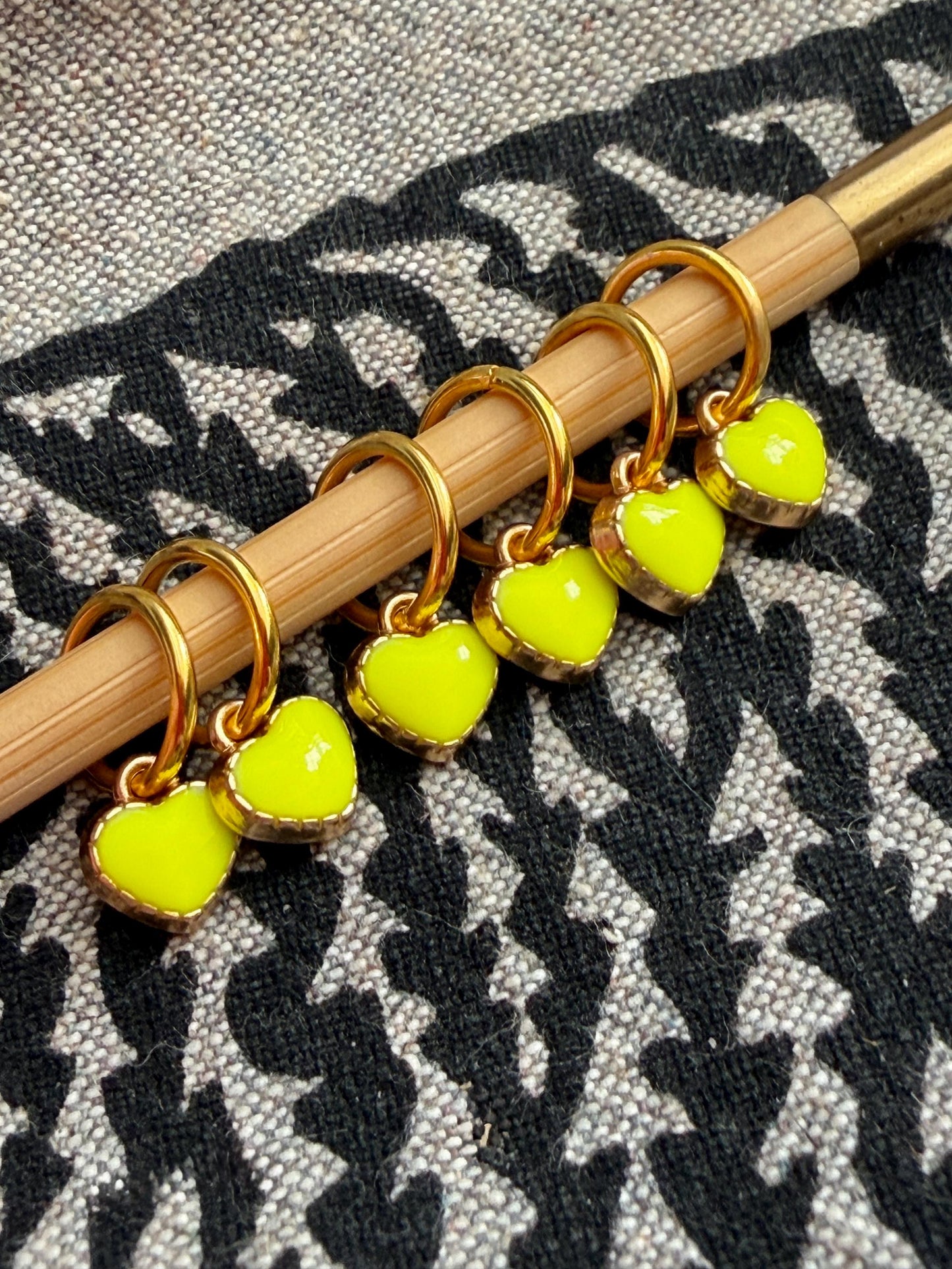 Neon Yellow Heart Stitch Markers, Snagfree Knitting Rings in Glass Bottle
