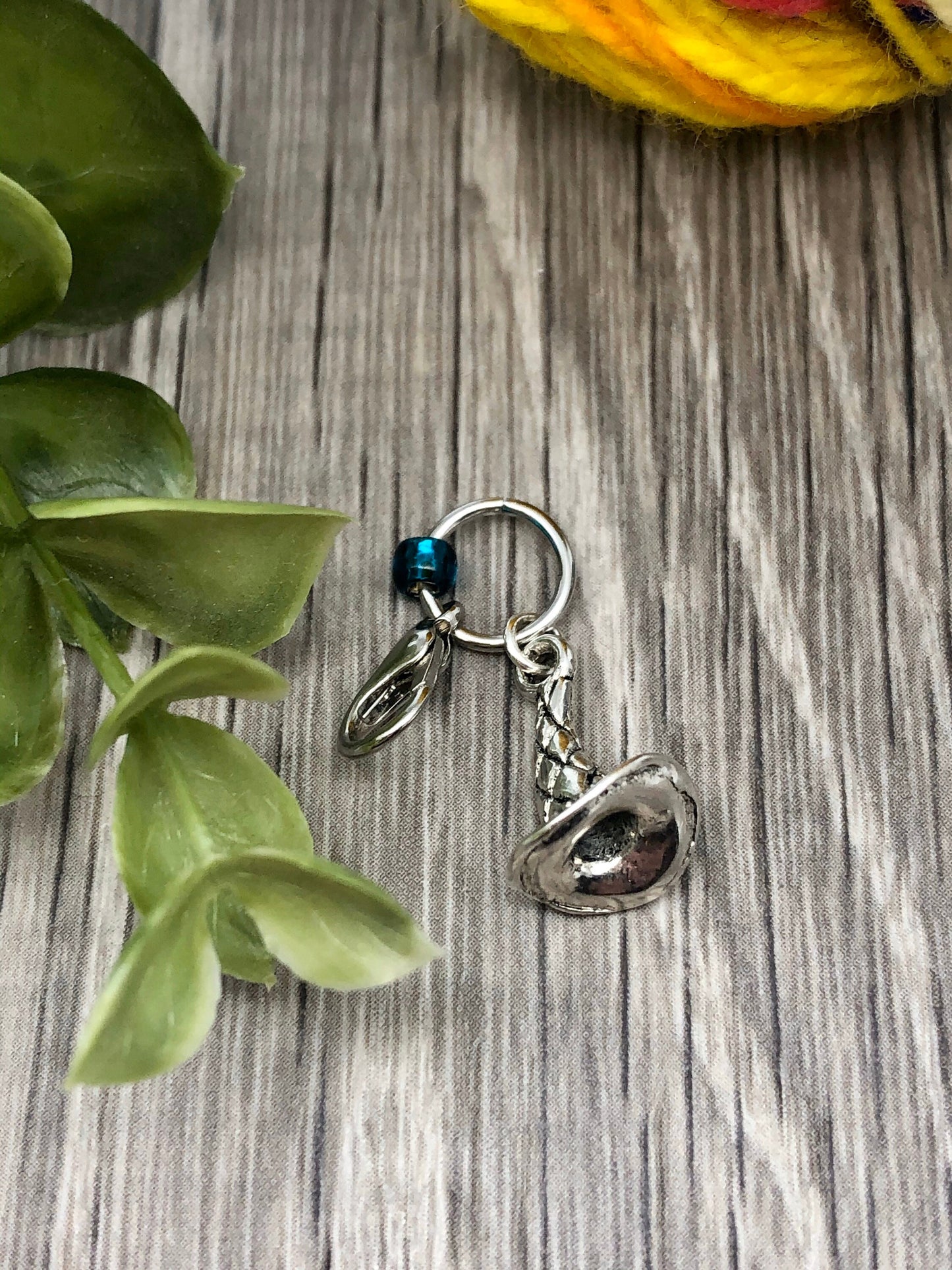 Wizard Hat Stitch Marker, Harry Potter Fans, Knitting Crochet Accessory