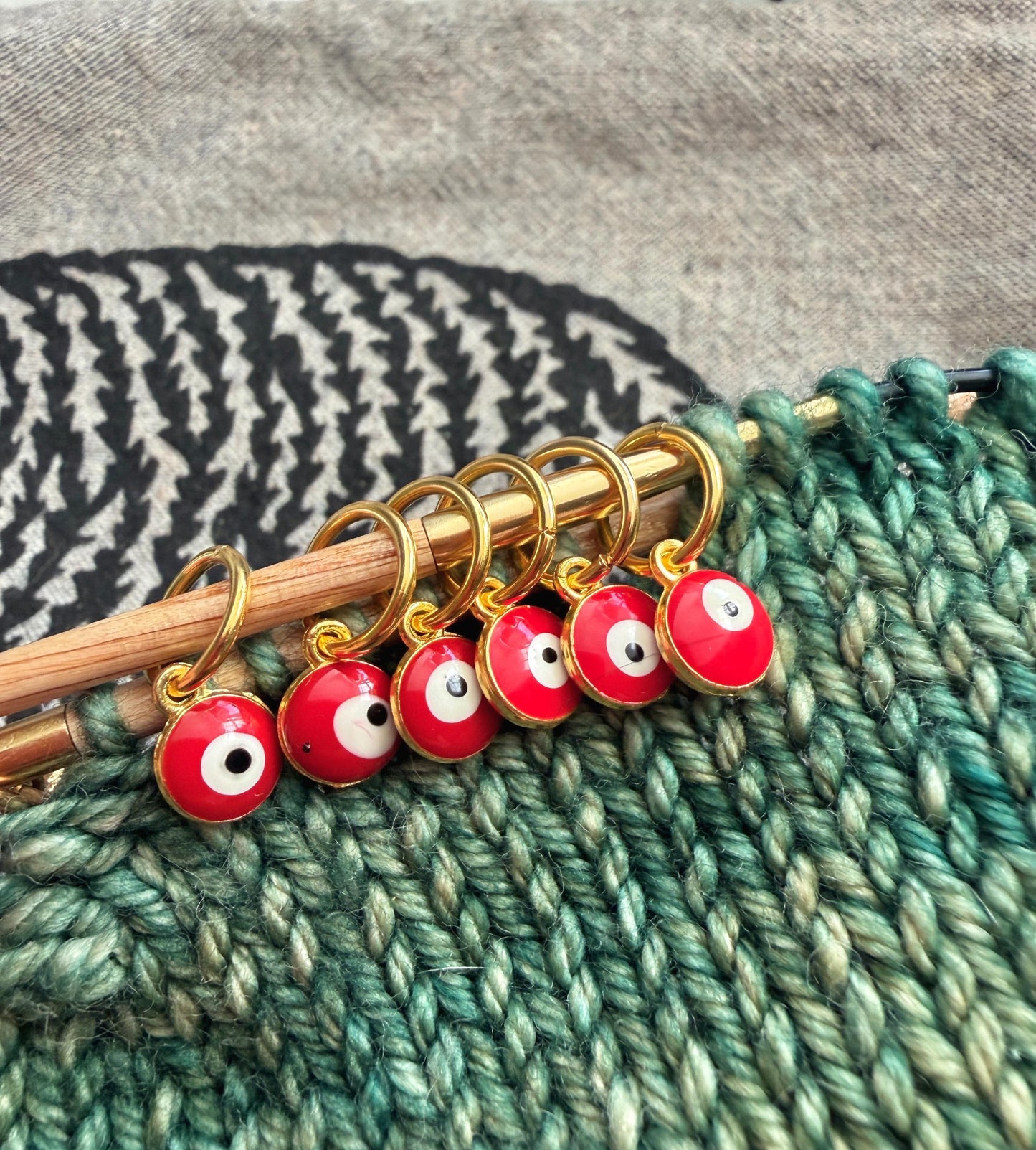 Red Evil Eye Snagless Stitch Markers, Snag Free Knitting, Knitter Progress Keepers, Yarn Jewelry