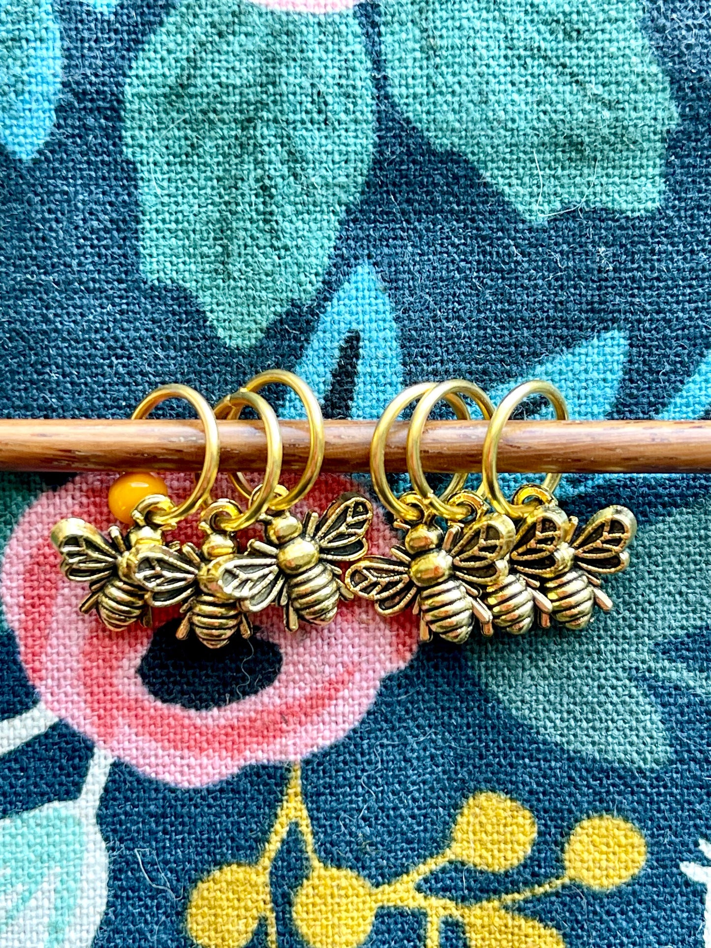 Gold Honeybee Stitch Markers with Progress Keeper, Knitting Notions