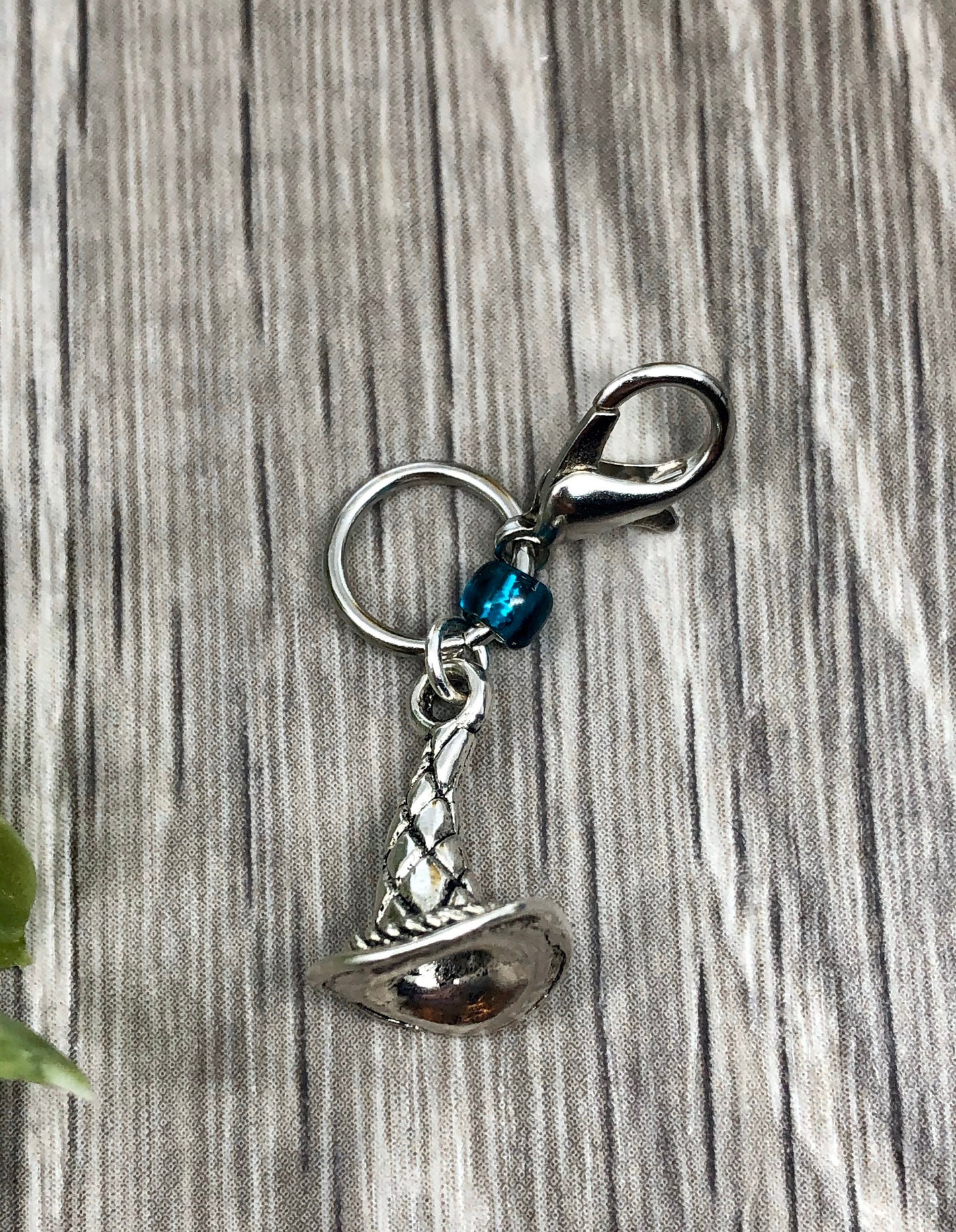 Wizard Hat Stitch Marker, Harry Potter Fans, Knitting Crochet Accessory