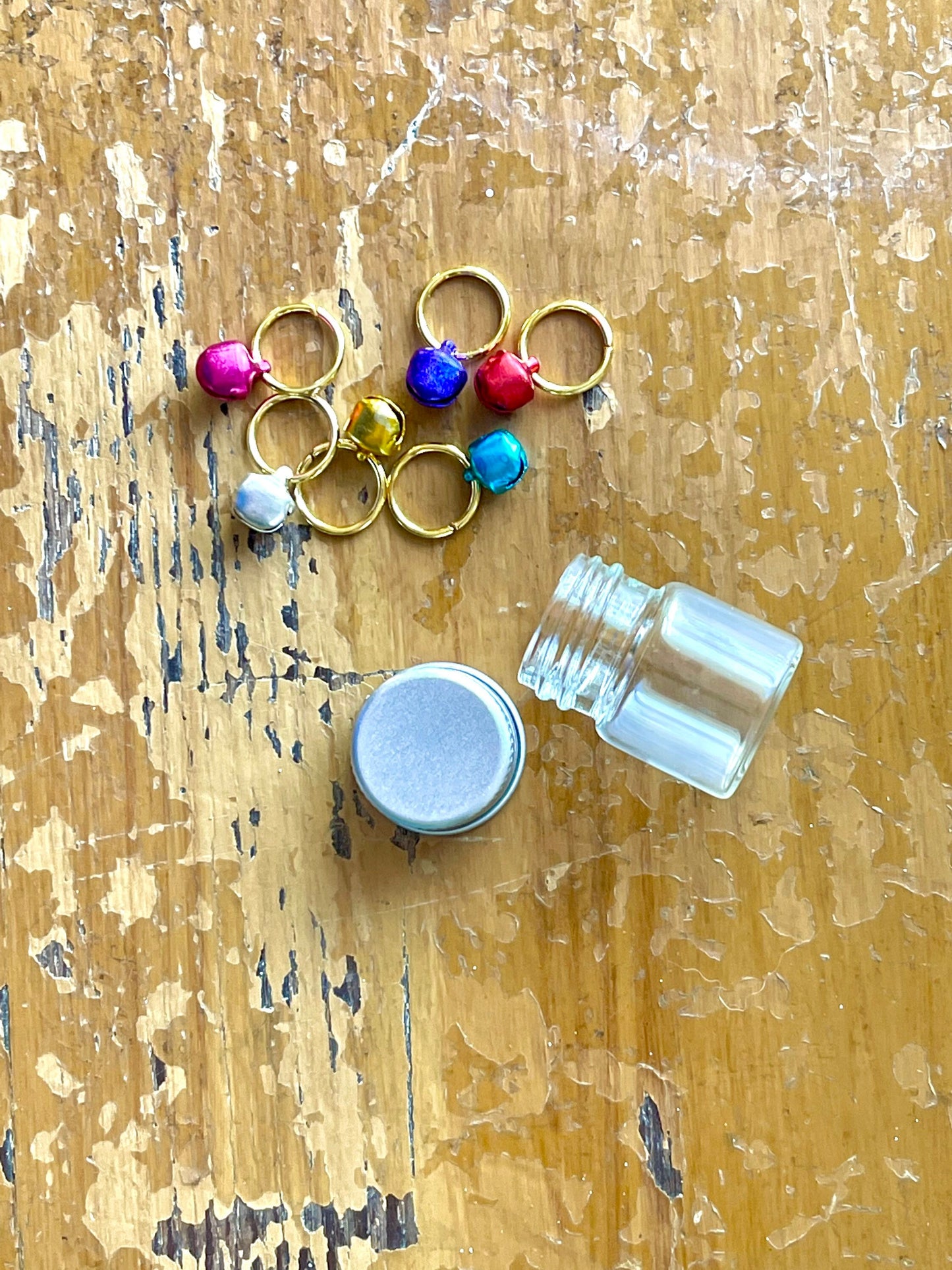 Multicolor Jingle Bells Stitch Markers for Knitters, Set of 6