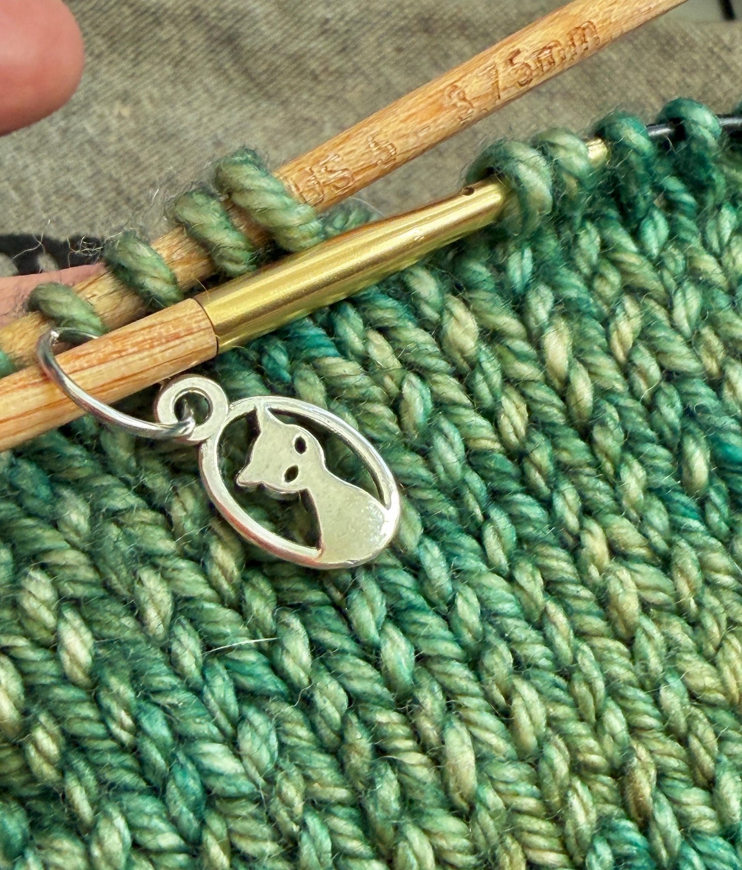 Silver Cat Circle Snagfree Stitch Markers, Knitting Accessories, Yarn Jewelry