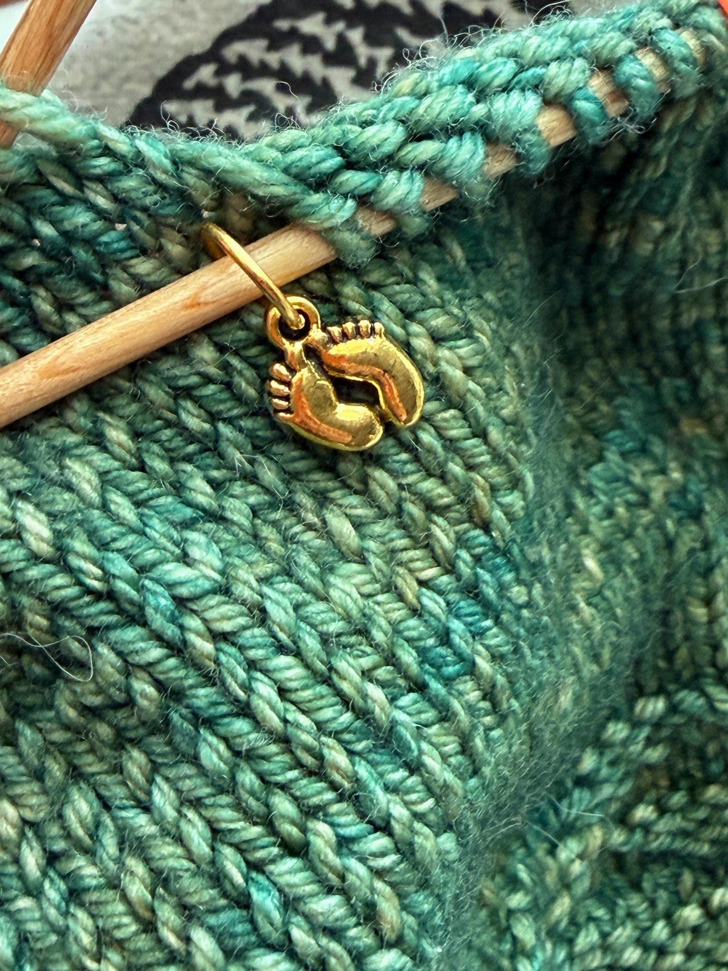 Gold Baby Feet Stitch Markers, Snag Free Knitting Notions, Set of 6
