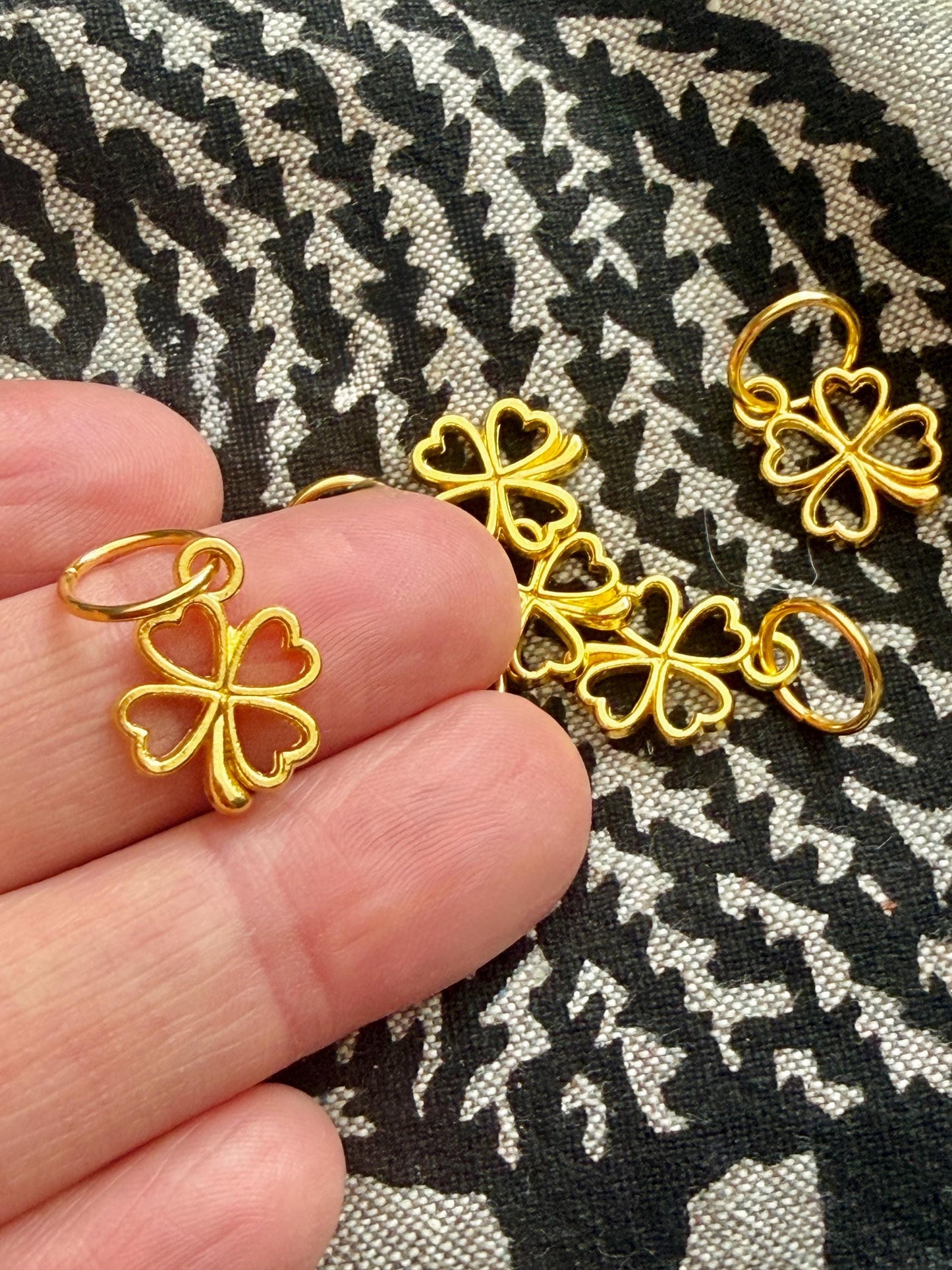 Gold Four Leaf Clovers Stitch Markers, Snag Free Knitting Accessories, Set of 6
