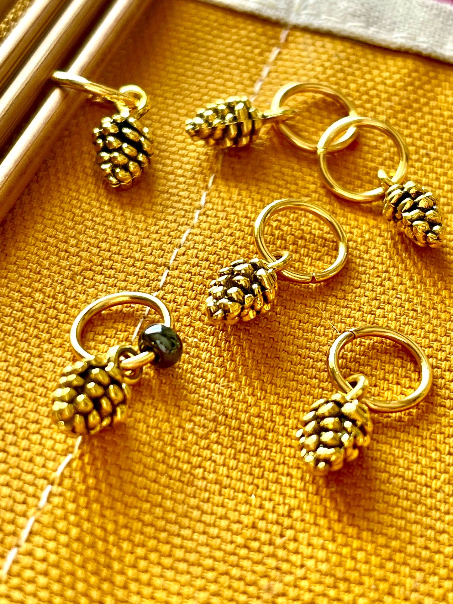 Gold Pine Cones Snagless Stitch Markers, Knitting Accessories, Snag Free Progress Keepers, Yarn Jewelry, Knitters Ideas, Pinecone