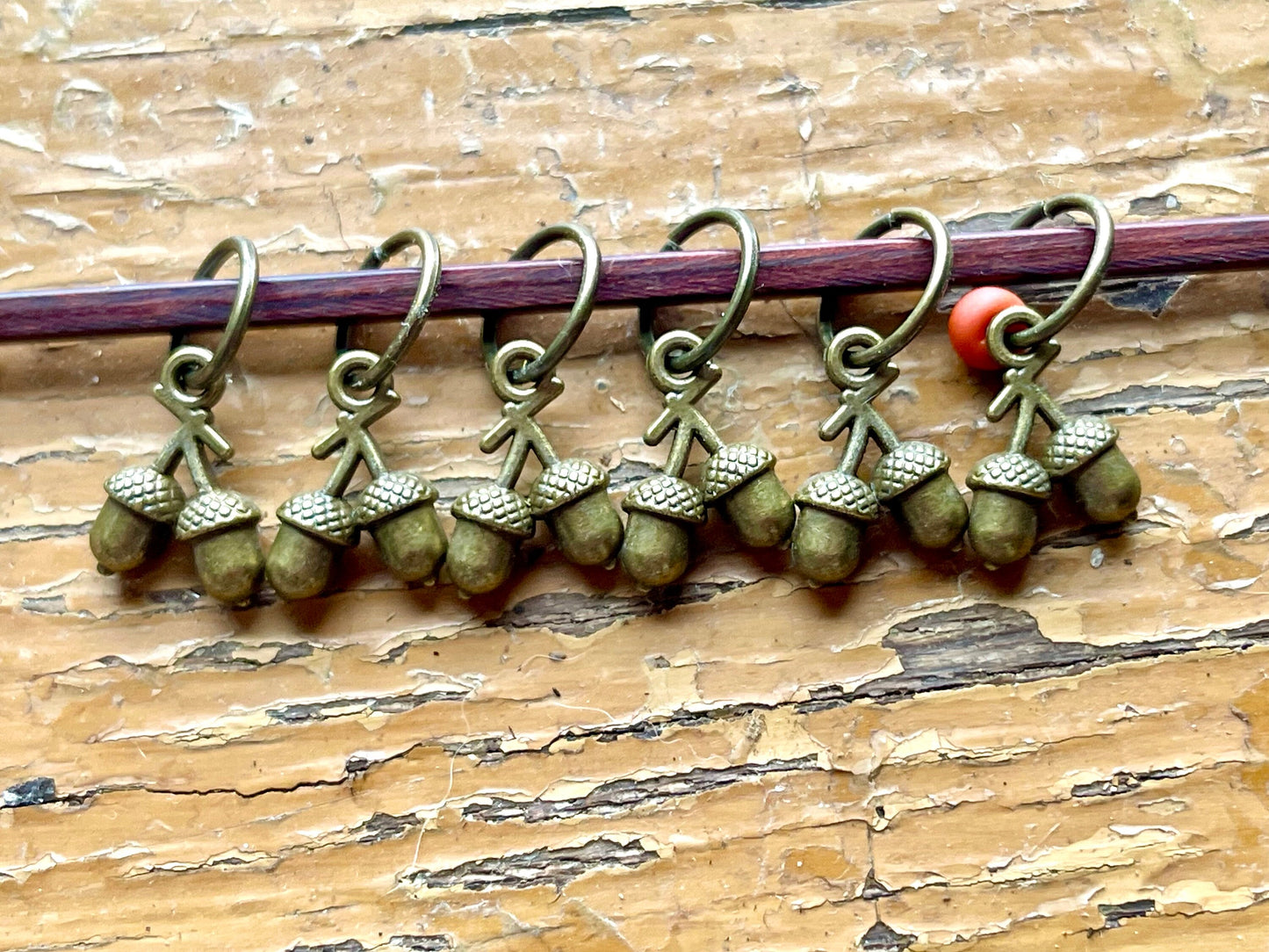 Bronze Double Acorn Snag Free Stitch Markers, Knitting Notions (Set of 6)