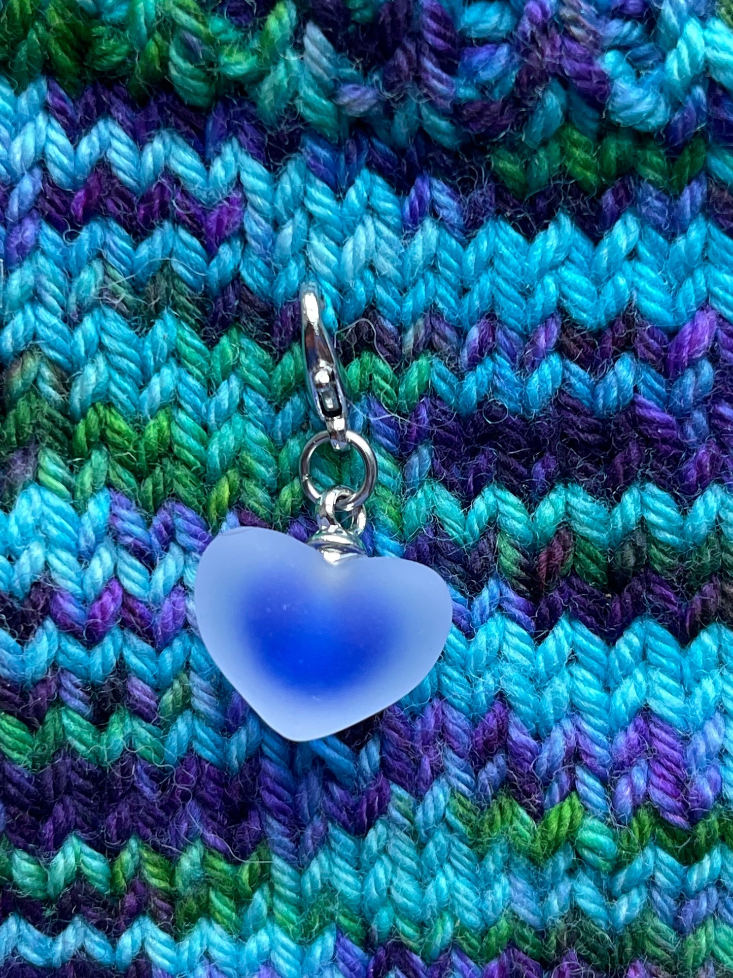 Frosted Resin Heart Charm, Knitting Progress Keeper, Zipper Pull