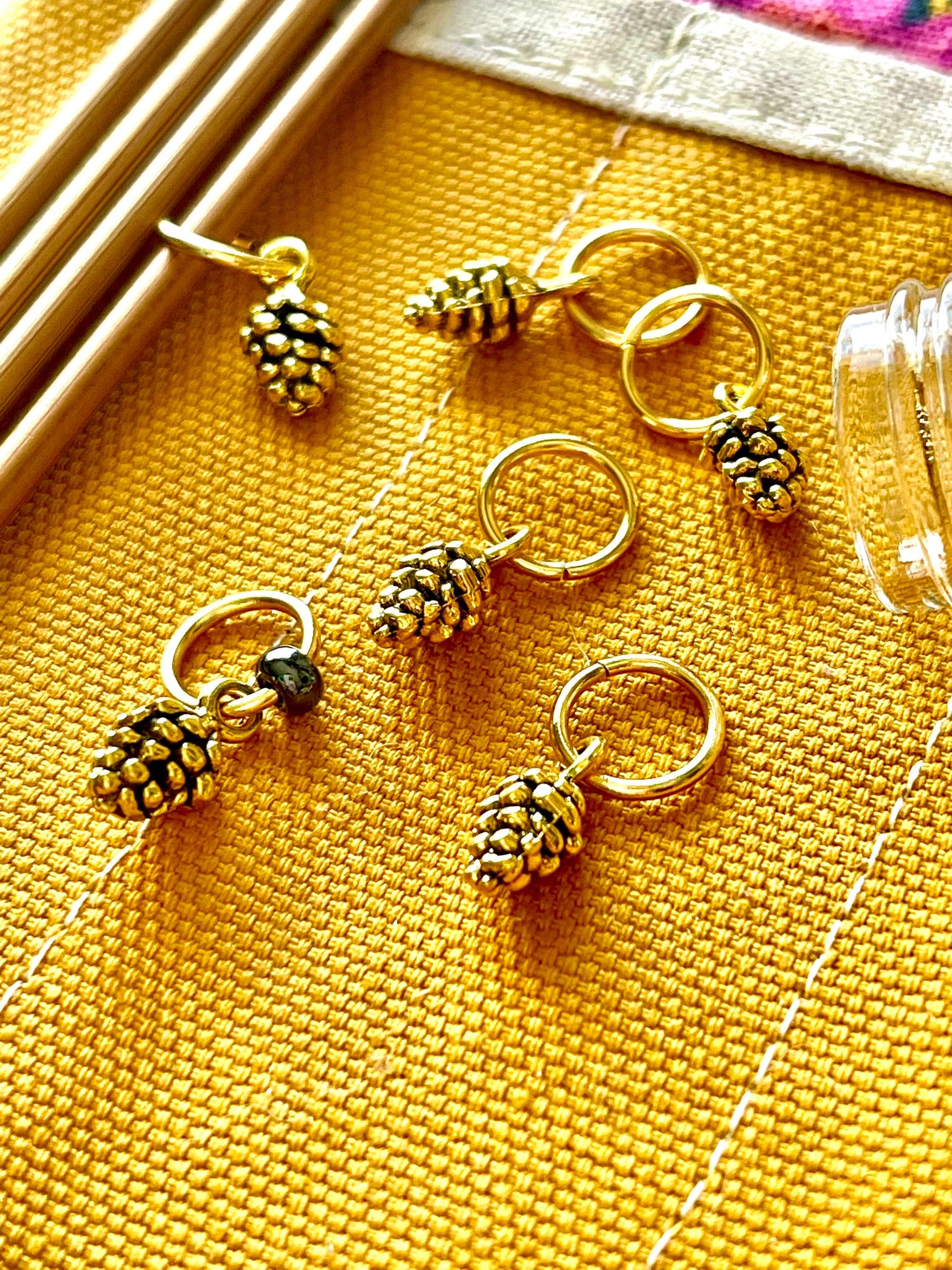 Gold Pine Cones Snagless Stitch Markers, Knitting Accessories, Snag Free Progress Keepers, Yarn Jewelry, Knitters Ideas, Pinecone