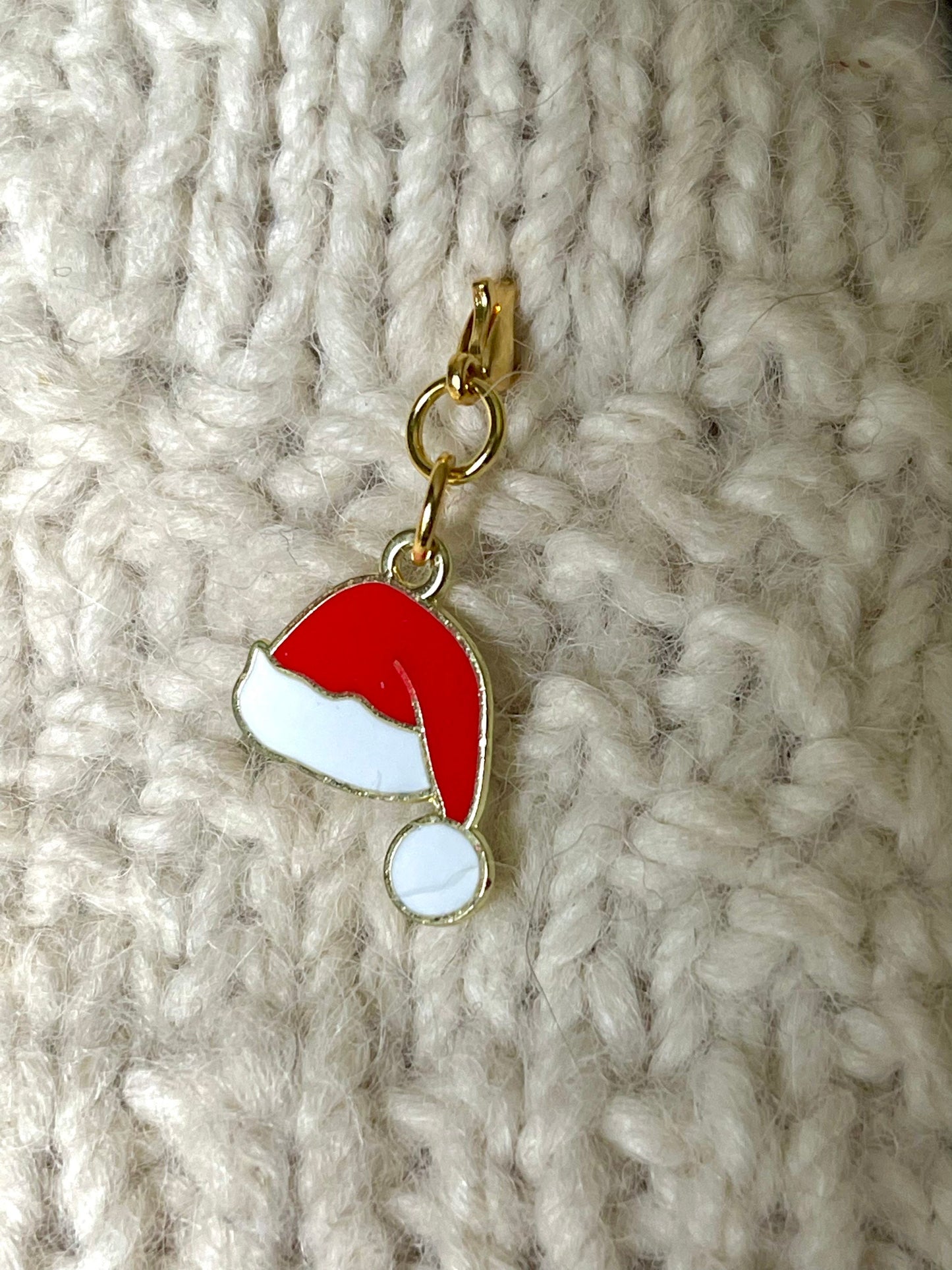 Santa Hat Zipper Pull, Christmas Stitch Marker, Project Bag Charm