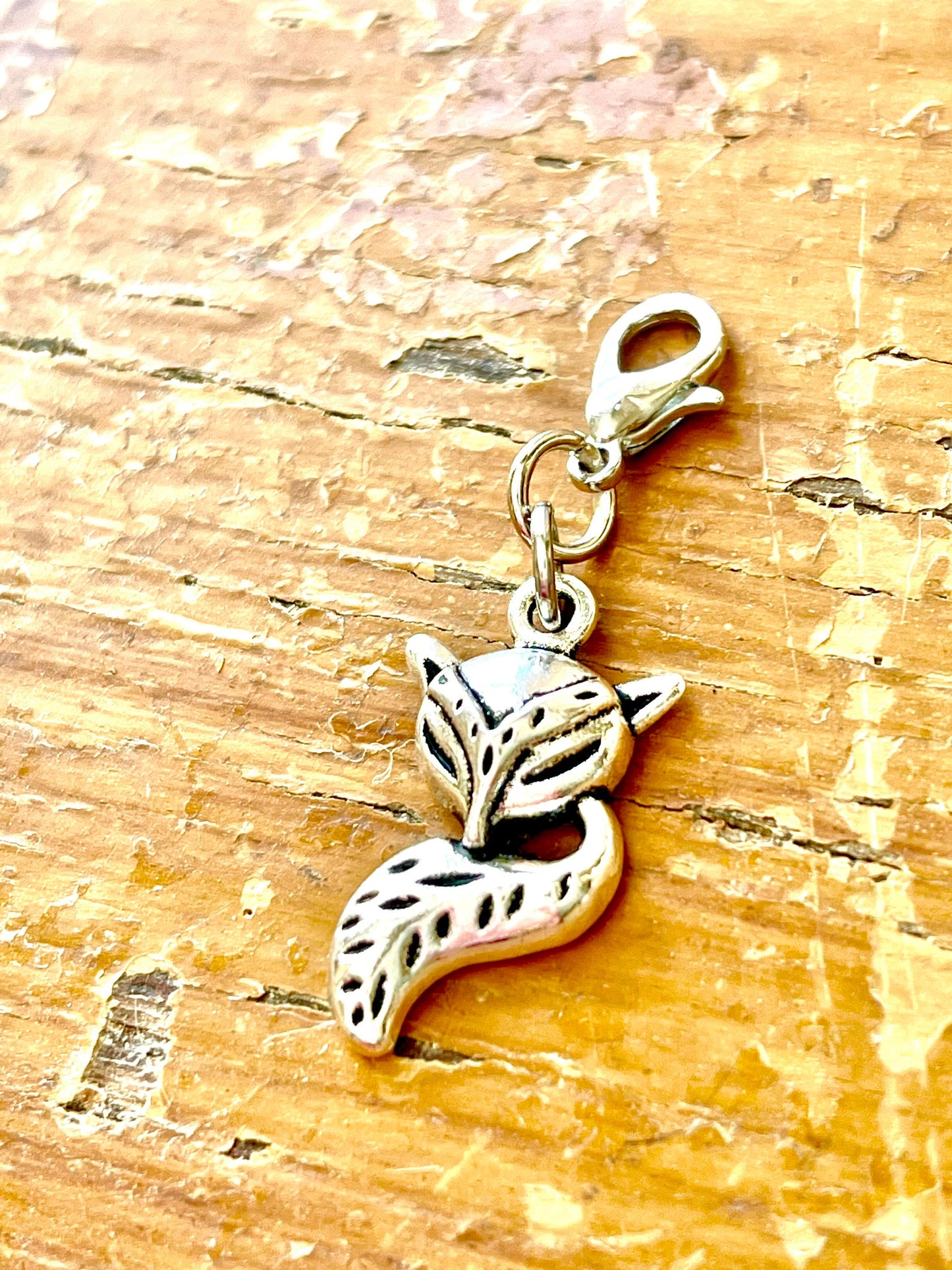 Silver Fox Charm, Zipper Pull, Knitting Progress Keeper
