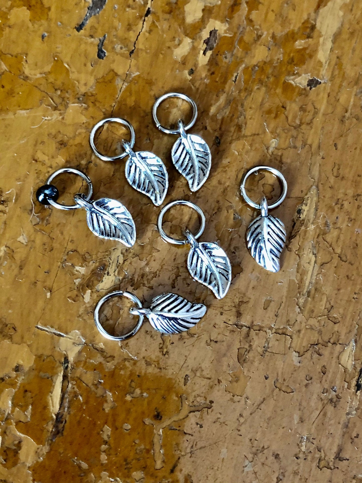 Snag-Free Leaf Stitch Markers for Knitting