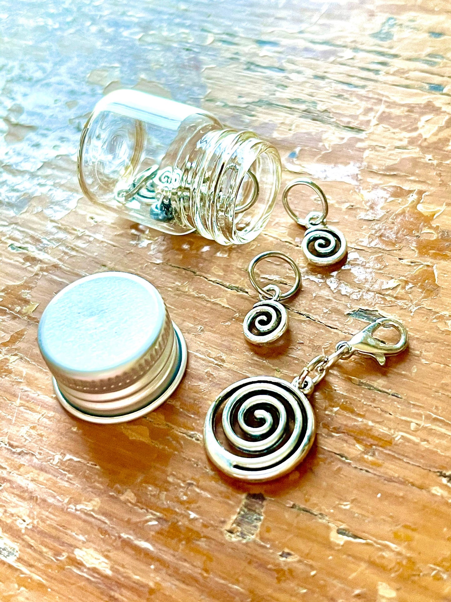 Silver Spiral Snagless Stitch Markers, Knitting Progress Keeper