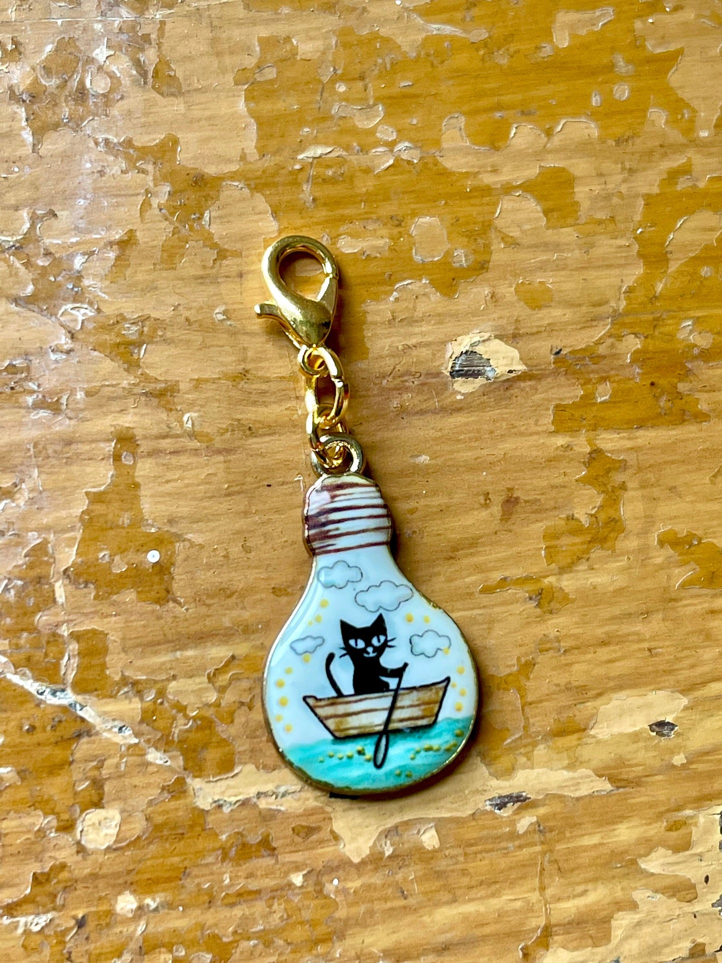 Cat on Row Boat Zipper Pull, Stitch Marker